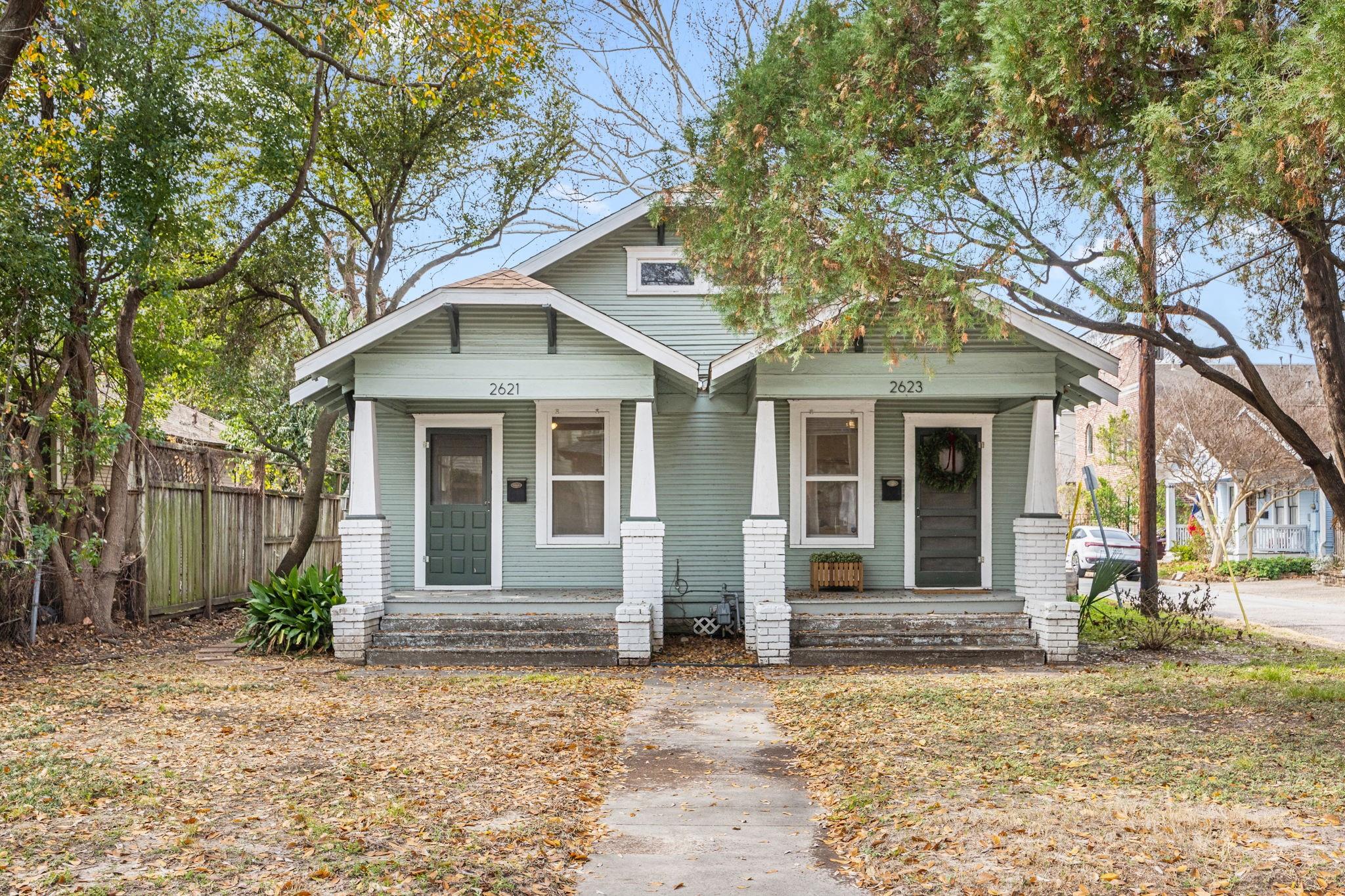 2621 & 2623 Beauchamp Street, Houston Tx 77009 Property Photo 1