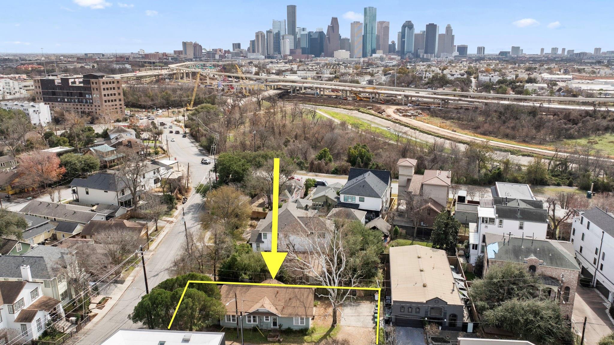 2621 & 2623 Beauchamp Street, Houston Tx 77009 Property Photo 2