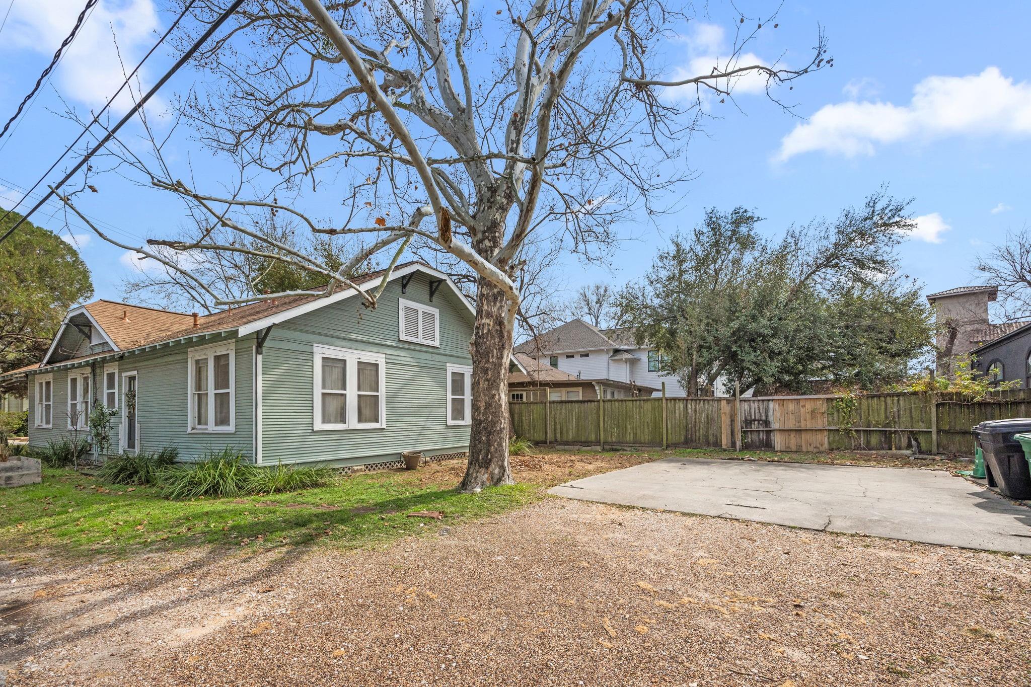 2621 & 2623 Beauchamp Street, Houston Tx 77009 Property Photo 22