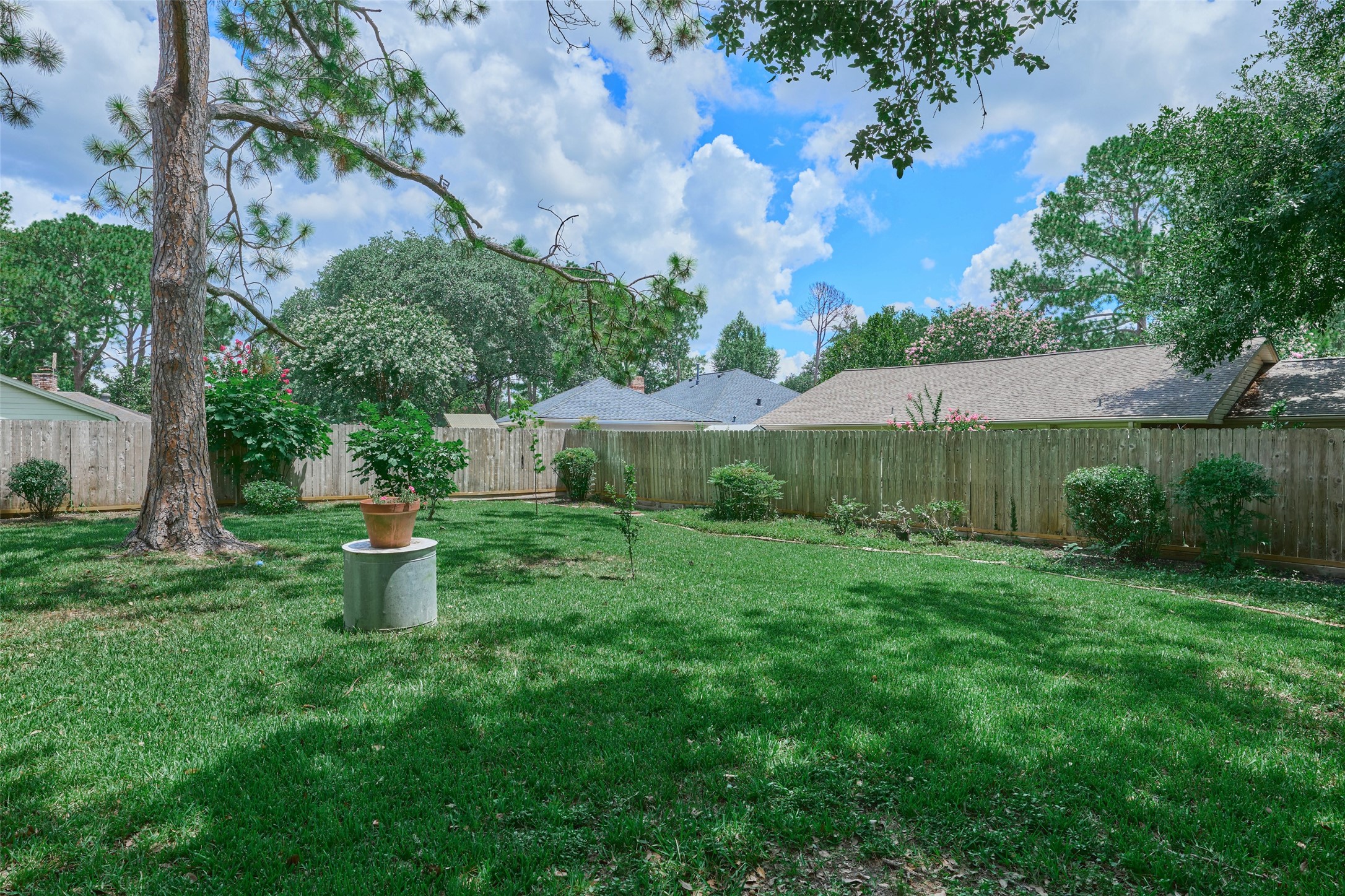 12402 Stafford Springs Drive Property Photo 35