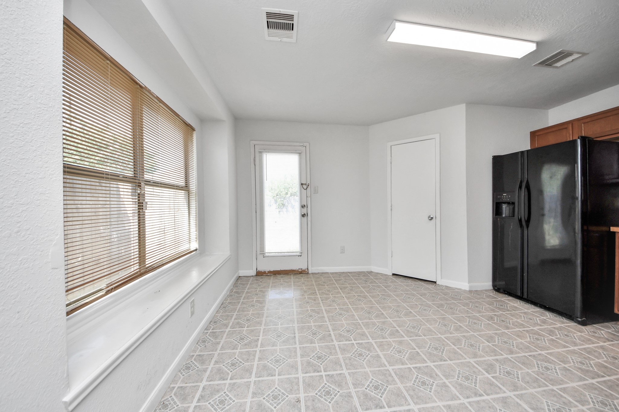 7919 Cypress Edge Drive Property Photo 12
