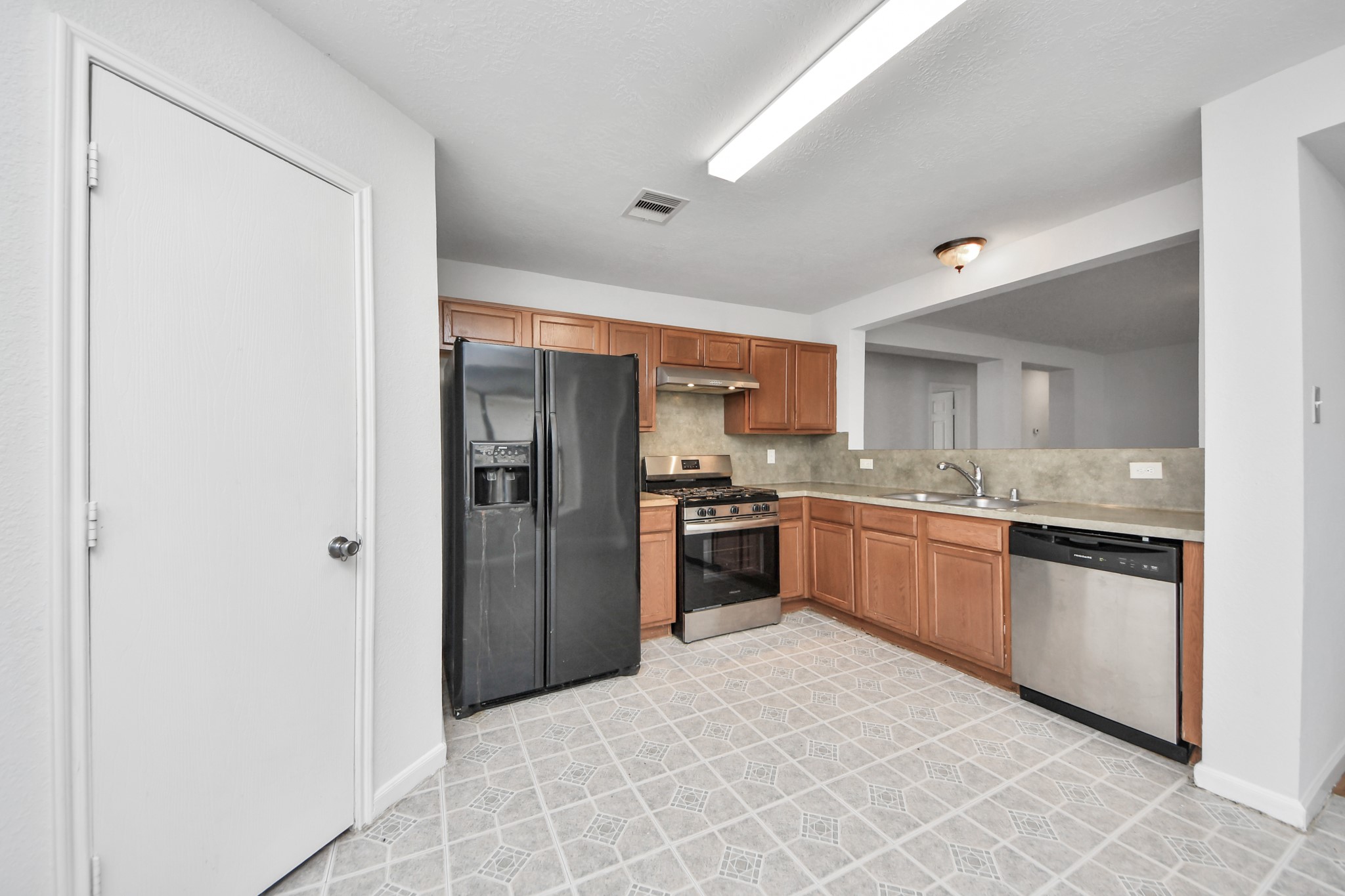 7919 Cypress Edge Drive Property Photo 16