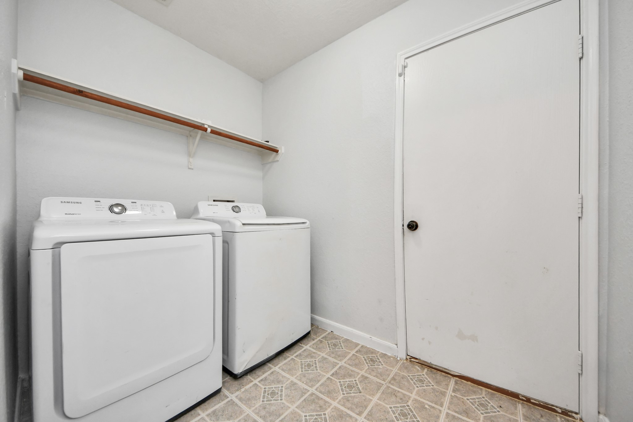 7919 Cypress Edge Drive Property Photo 26
