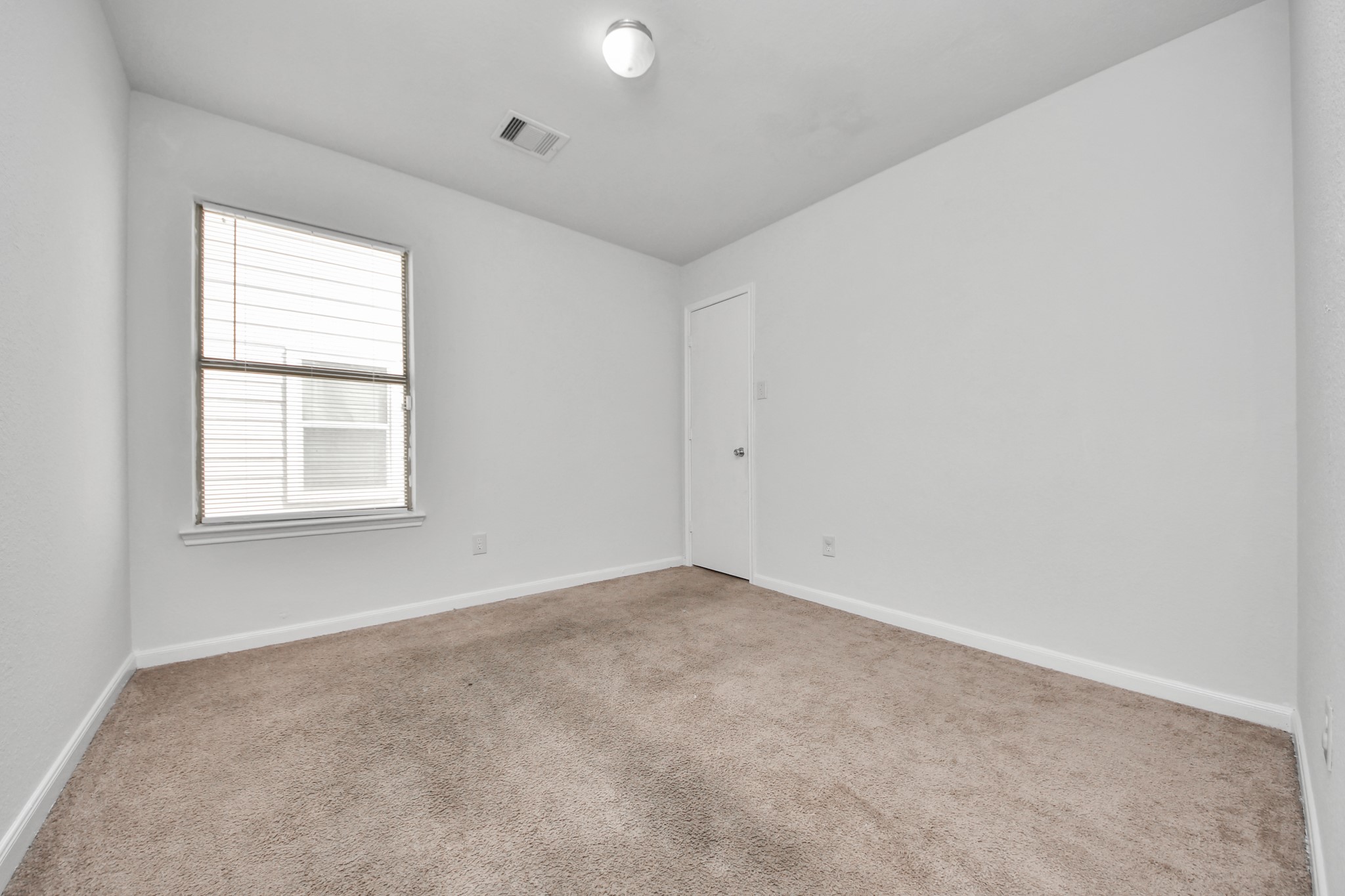 7919 Cypress Edge Drive Property Photo 30