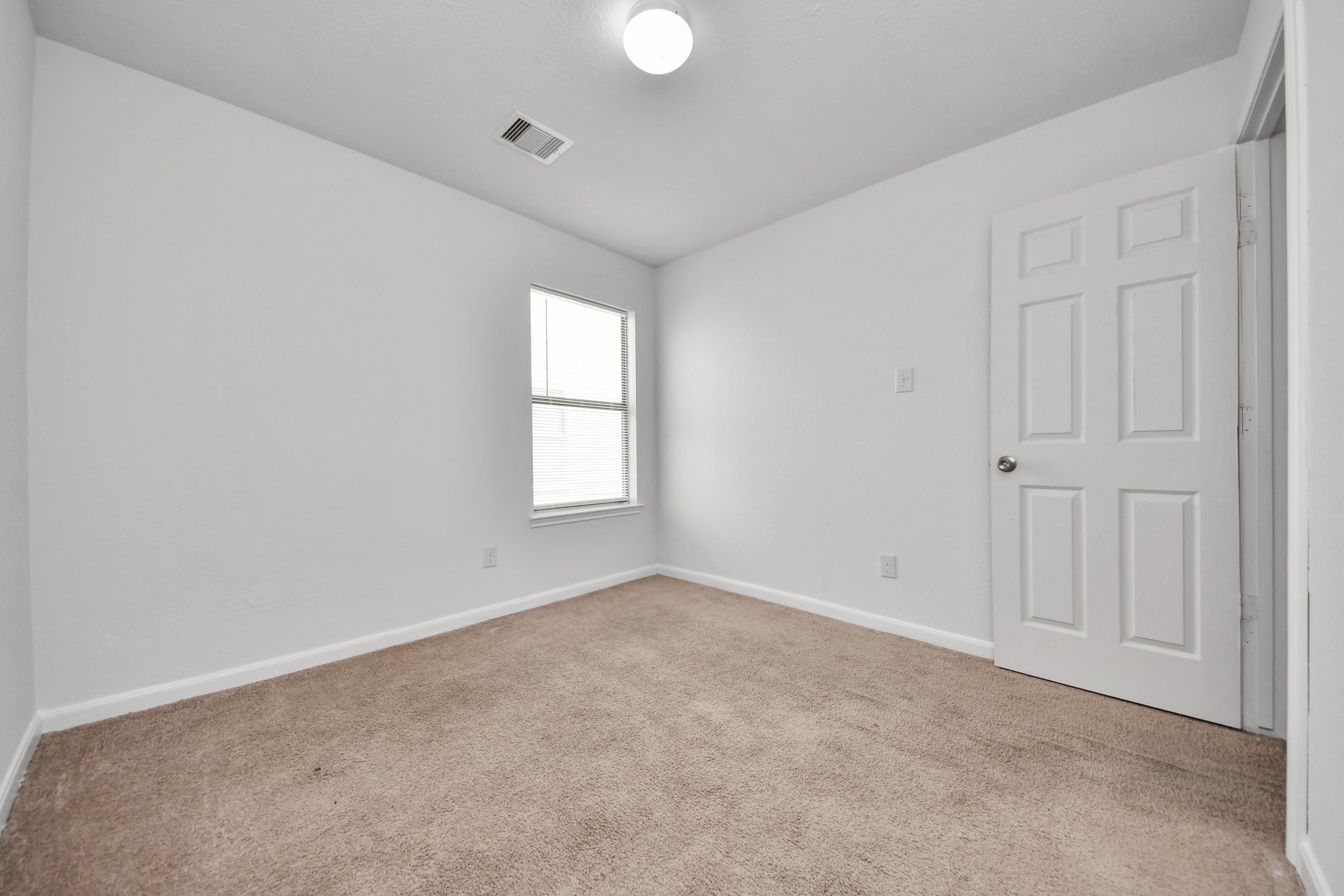 7919 Cypress Edge Drive Property Photo 32