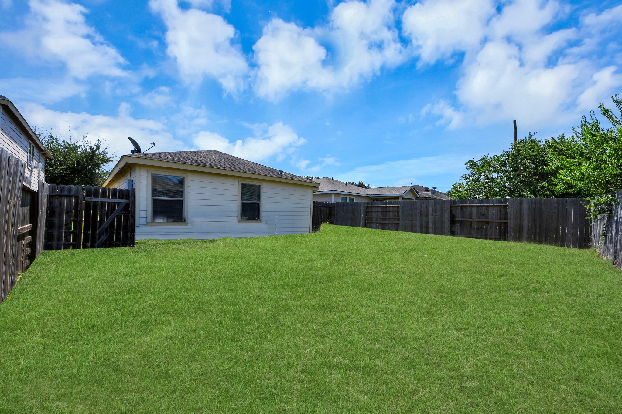 7919 Cypress Edge Drive Property Photo 36