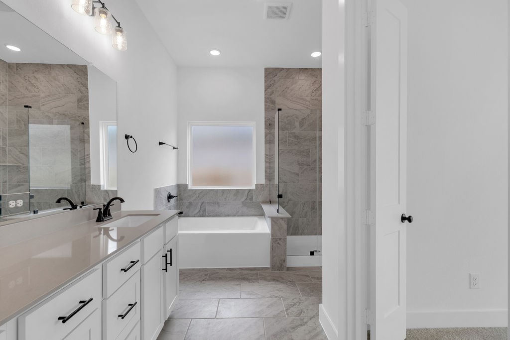 7522 Striped Maple Drive Property Photo 17