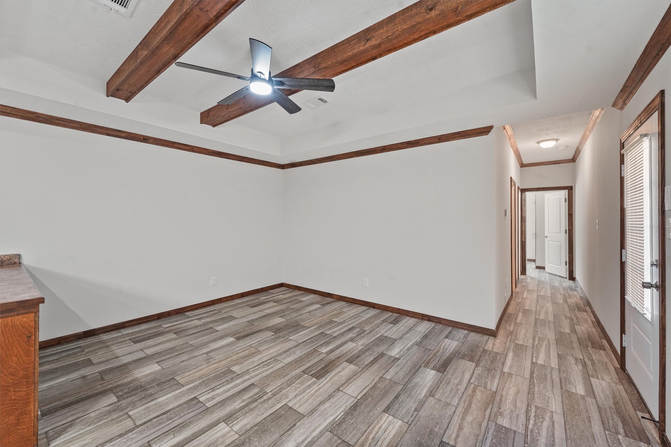 20798 Stevens Street A Property Photo 4