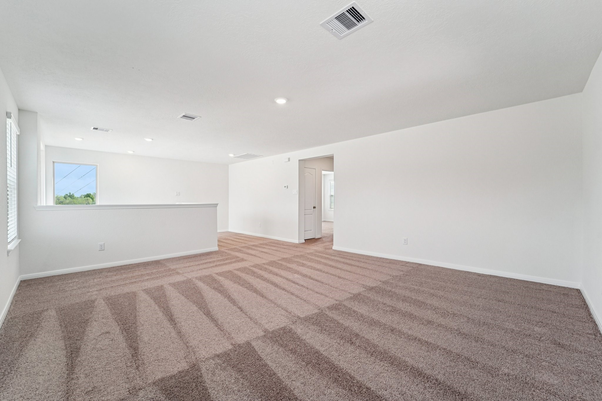 1403 Grand Olympia Drive Property Photo 21
