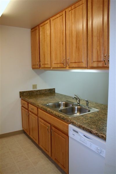 1708 Meridian St Property Photo 7