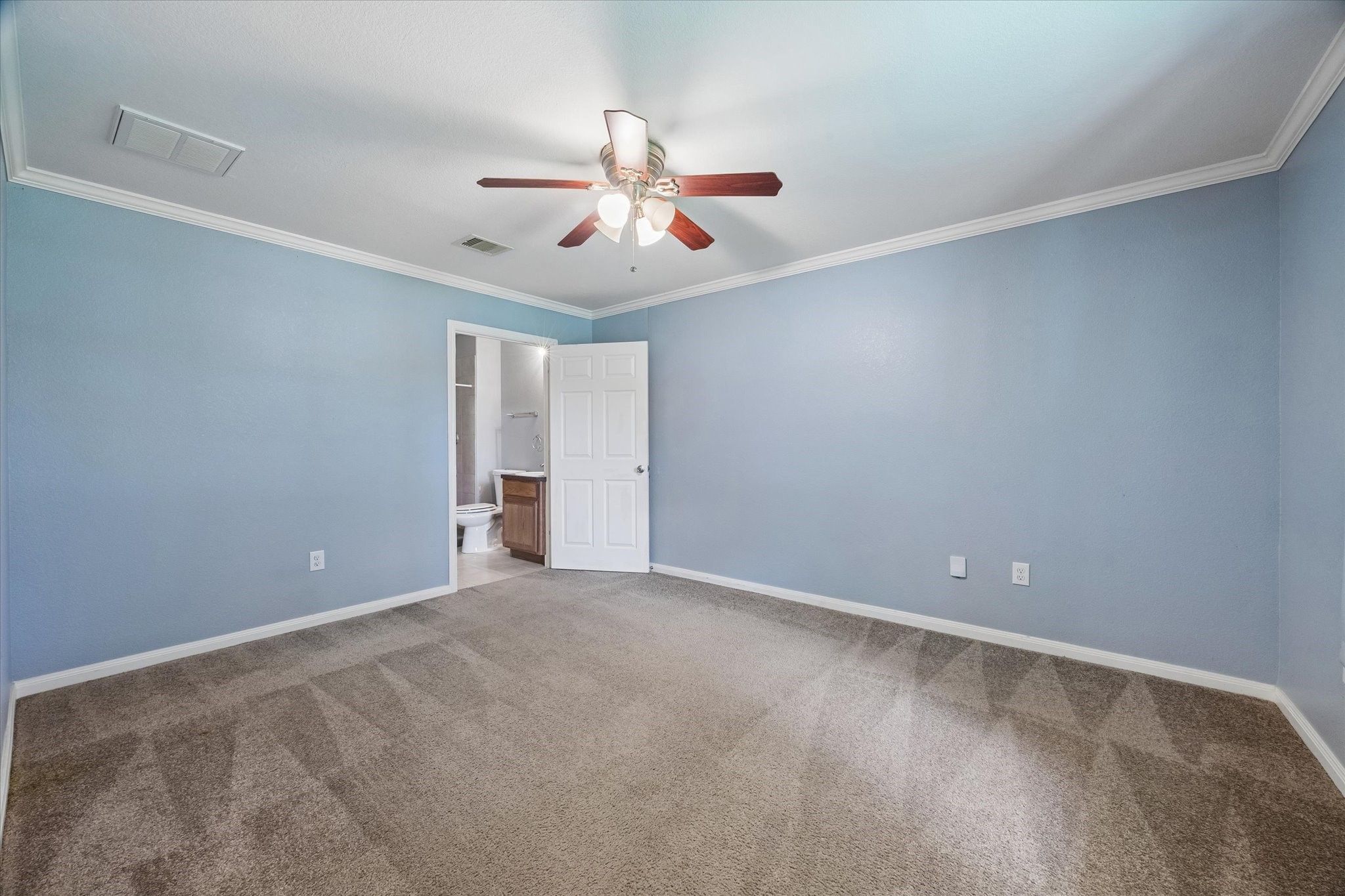 118 Tower Drive Property Photo 8