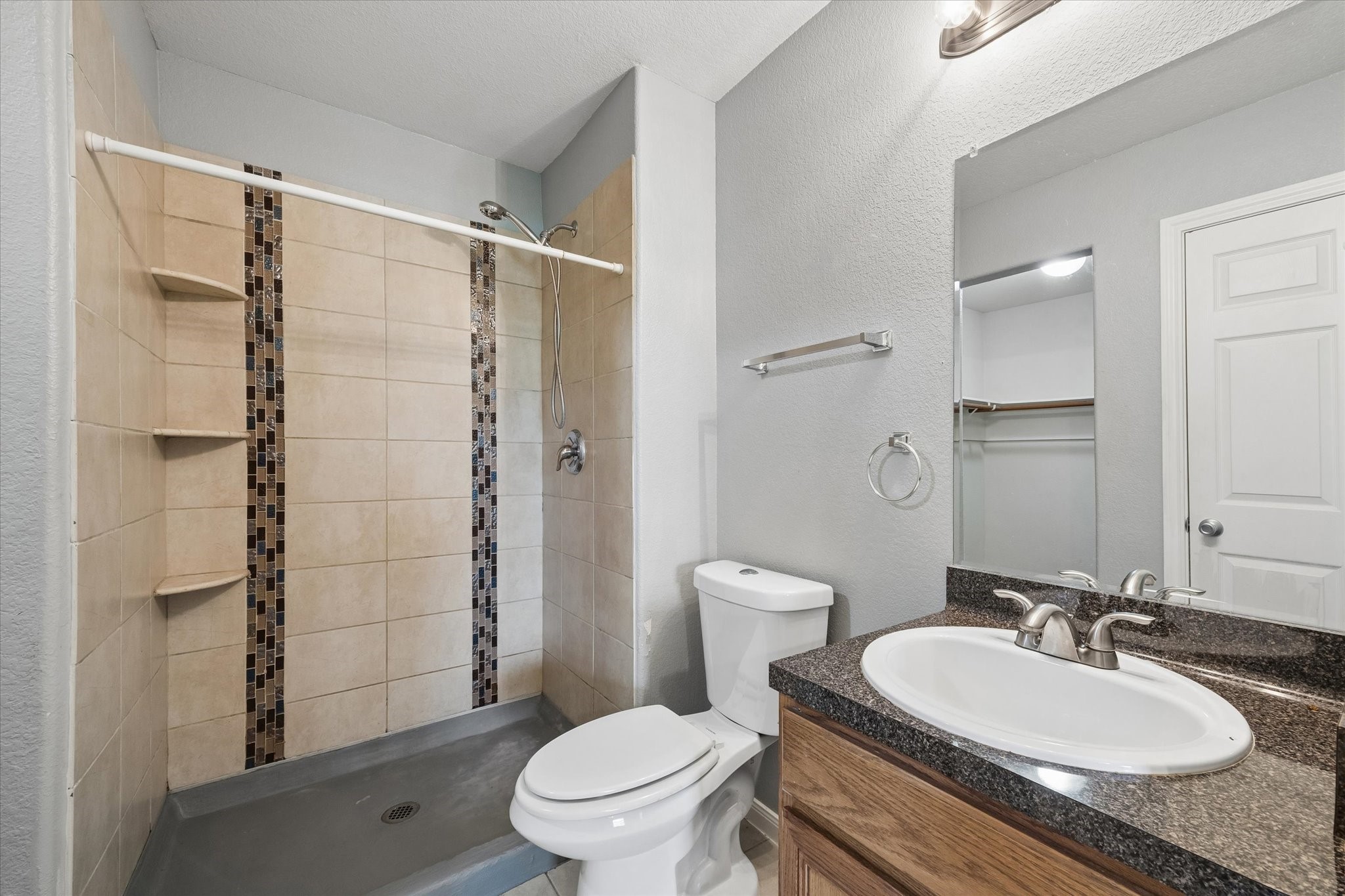 118 Tower Drive Property Photo 9