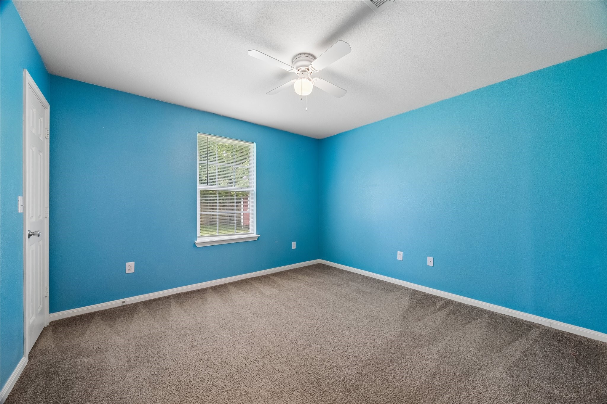 118 Tower Drive Property Photo 11