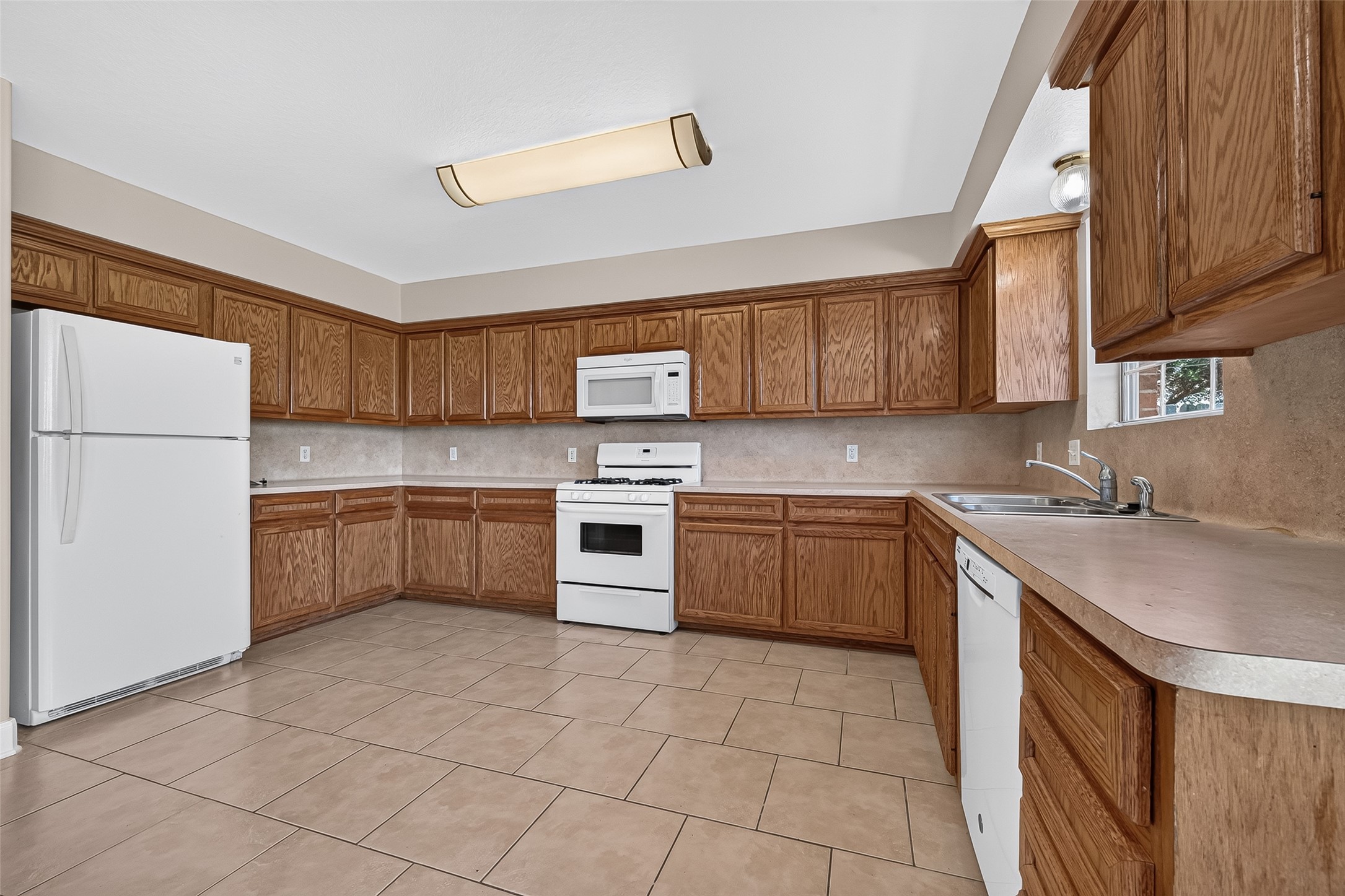 8721 Garrett Street Property Photo 2
