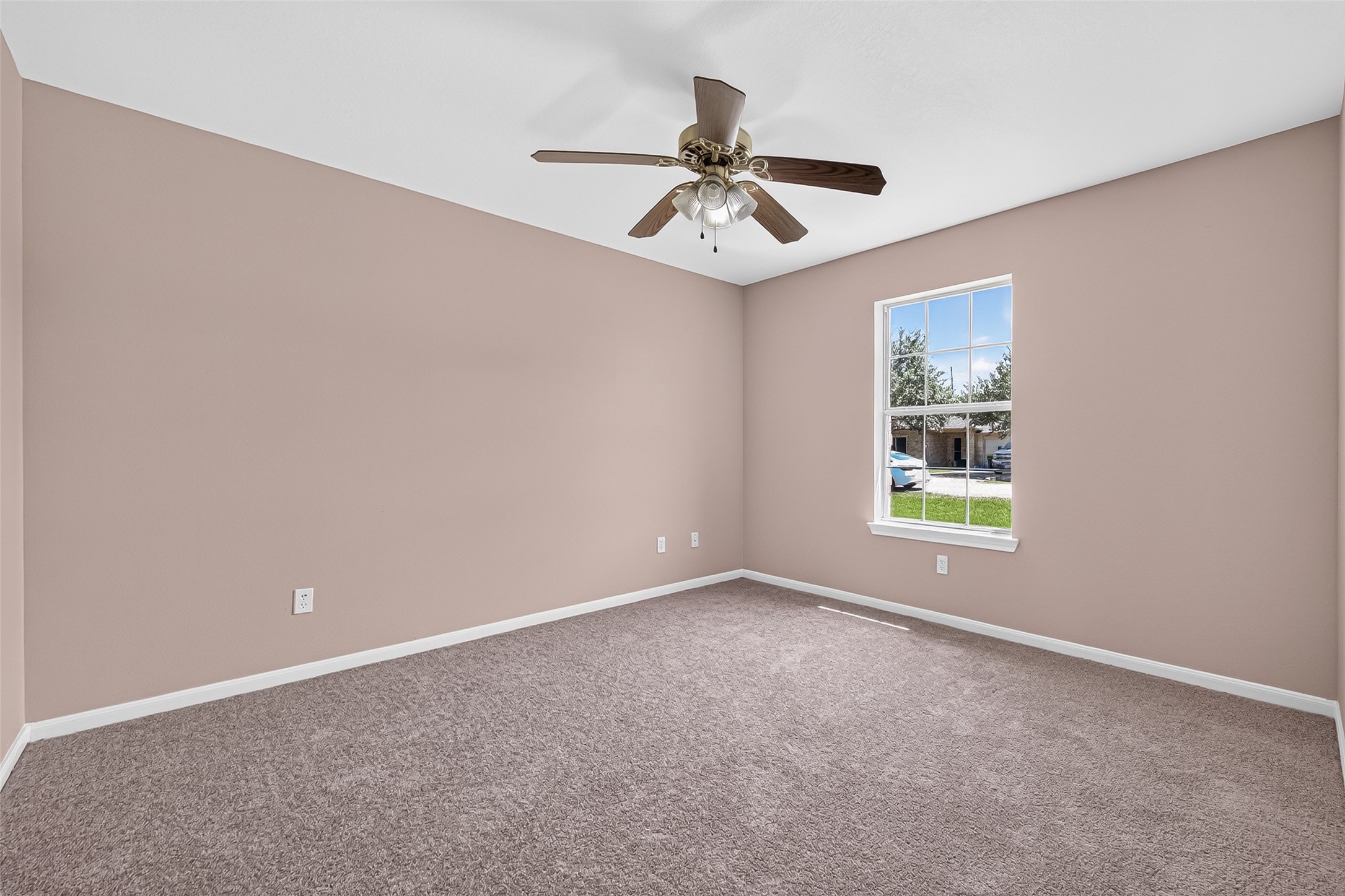 8721 Garrett Street Property Photo 21