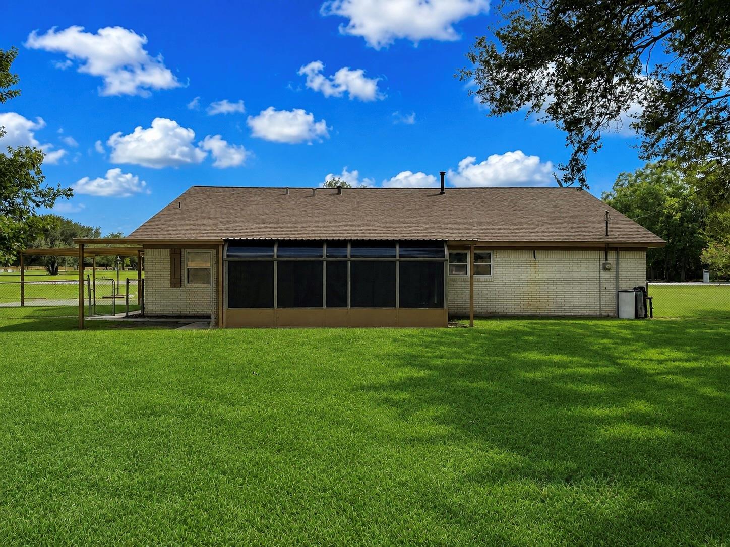 1302 Avenue H, Danbury Tx 77534 Property Photo 26