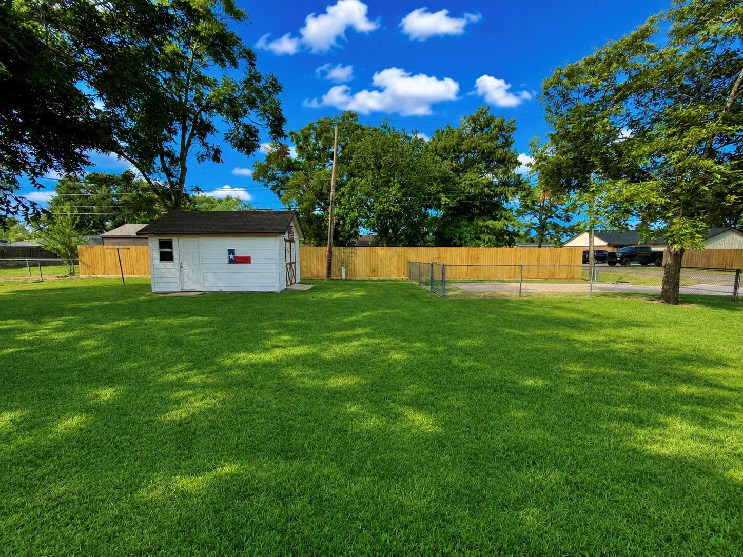 1302 Avenue H, Danbury Tx 77534 Property Photo 27