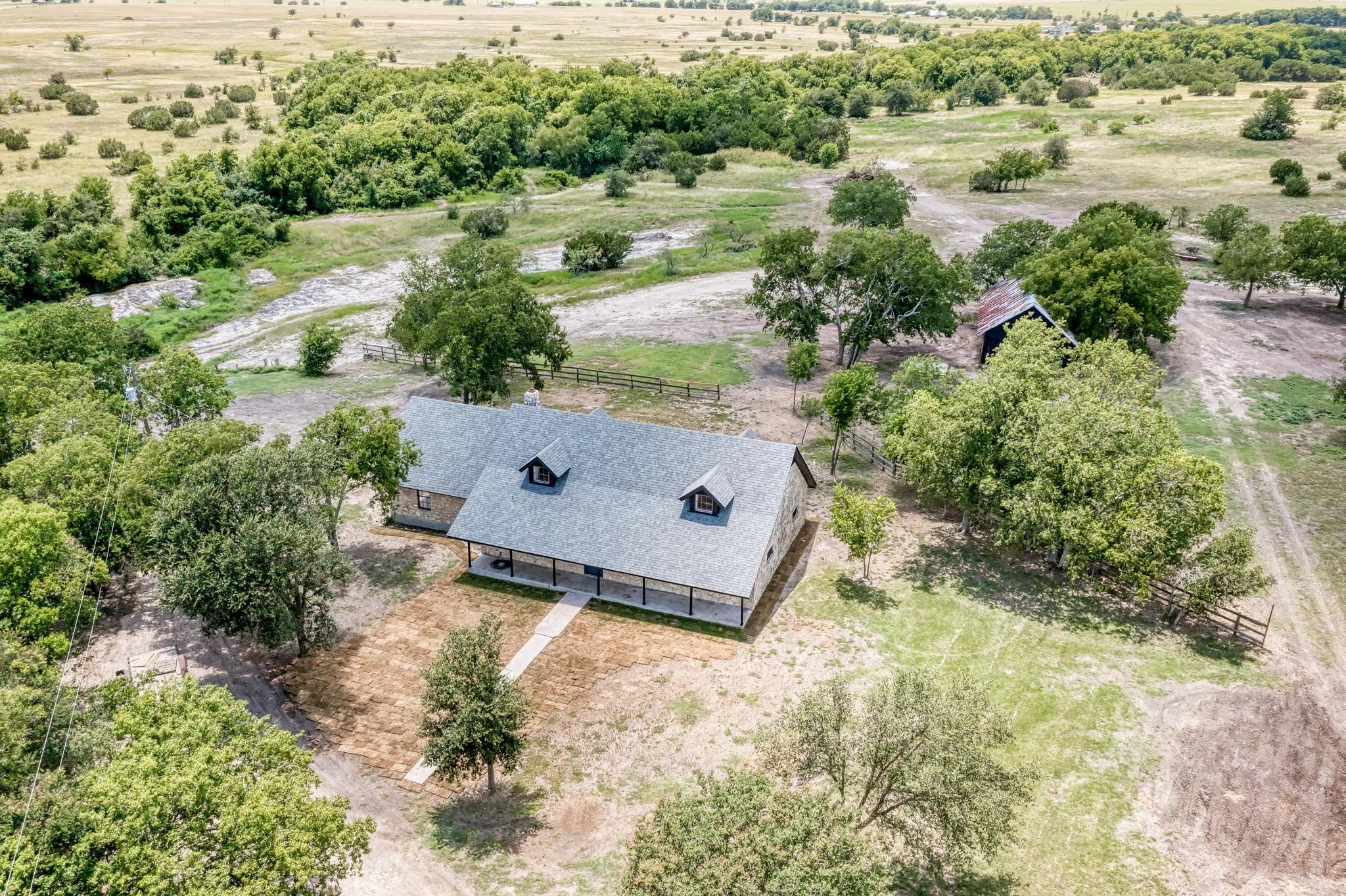 2365 Hackberry Road Property Photo 1