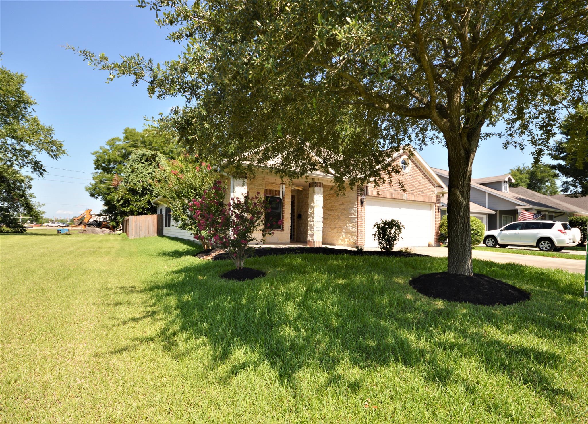 2538 S Park Avenue Property Photo 1