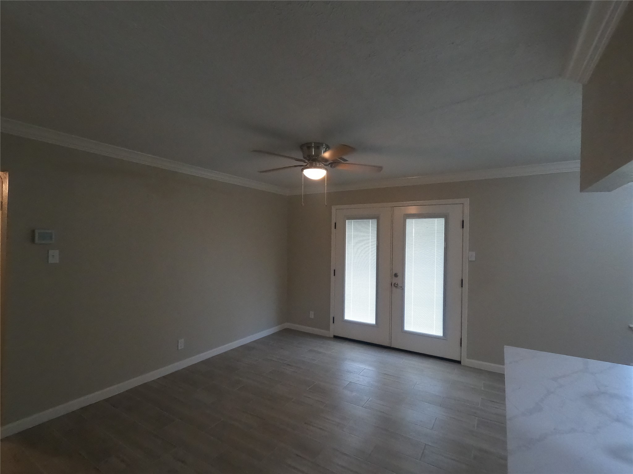 6102 Rietta Street Property Photo 3
