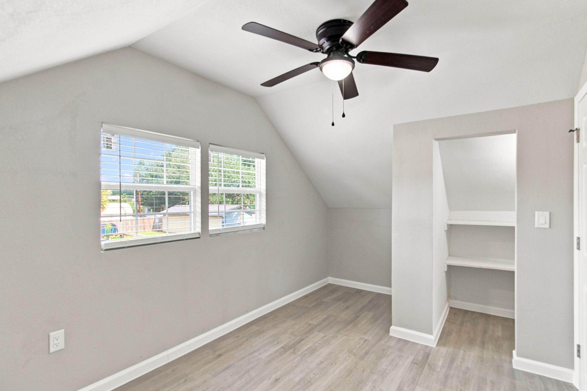 500 Ruth Street Property Photo 16