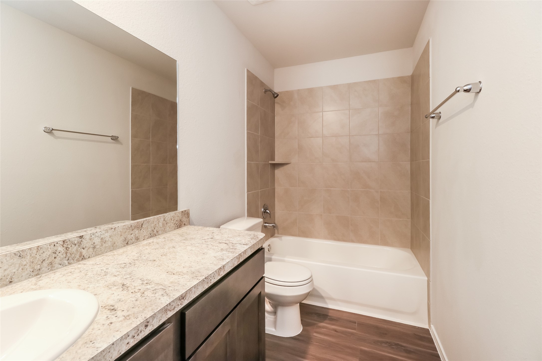 2525 Grayling Drive Property Photo 13