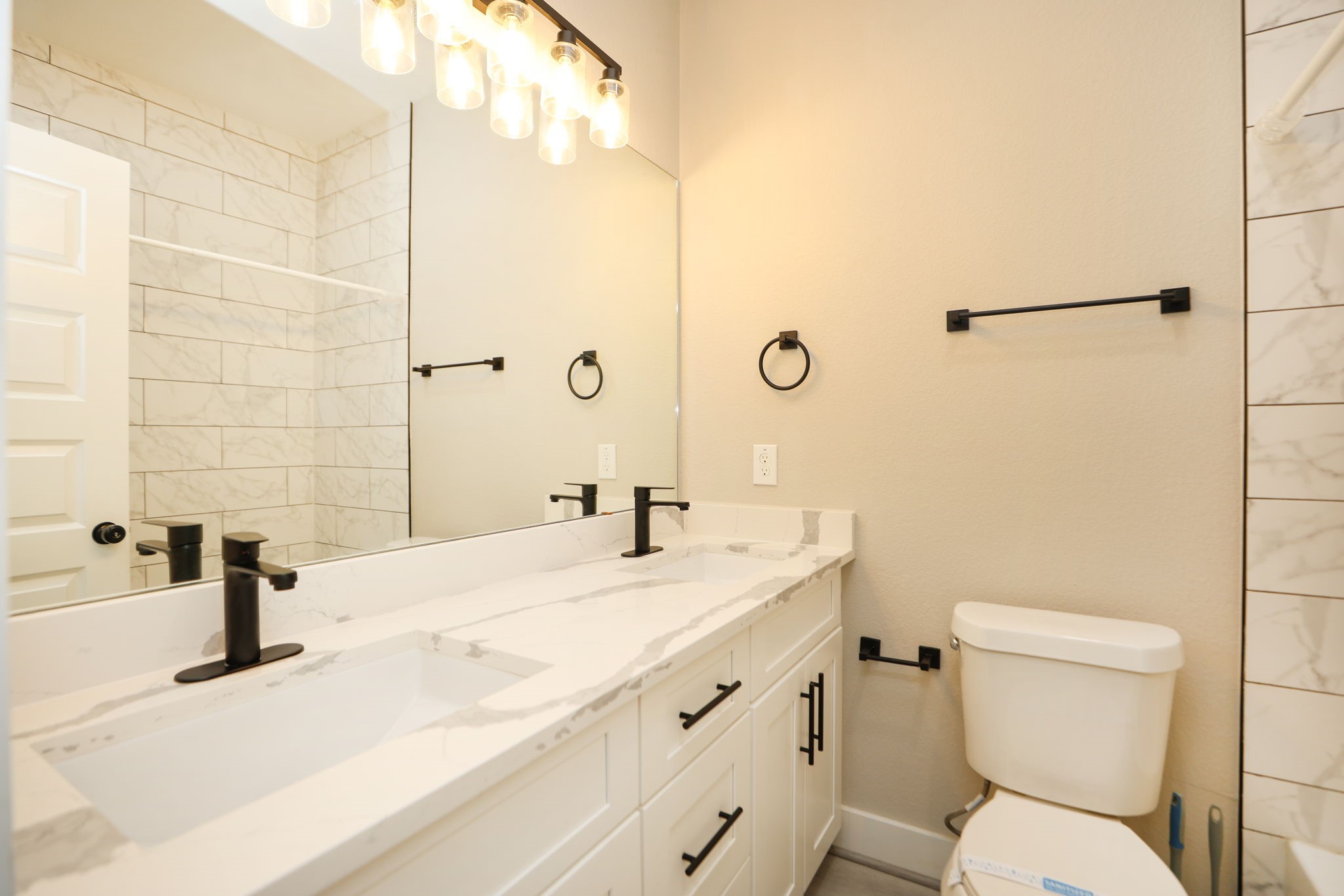 3126 Erica Lane A Property Photo 10