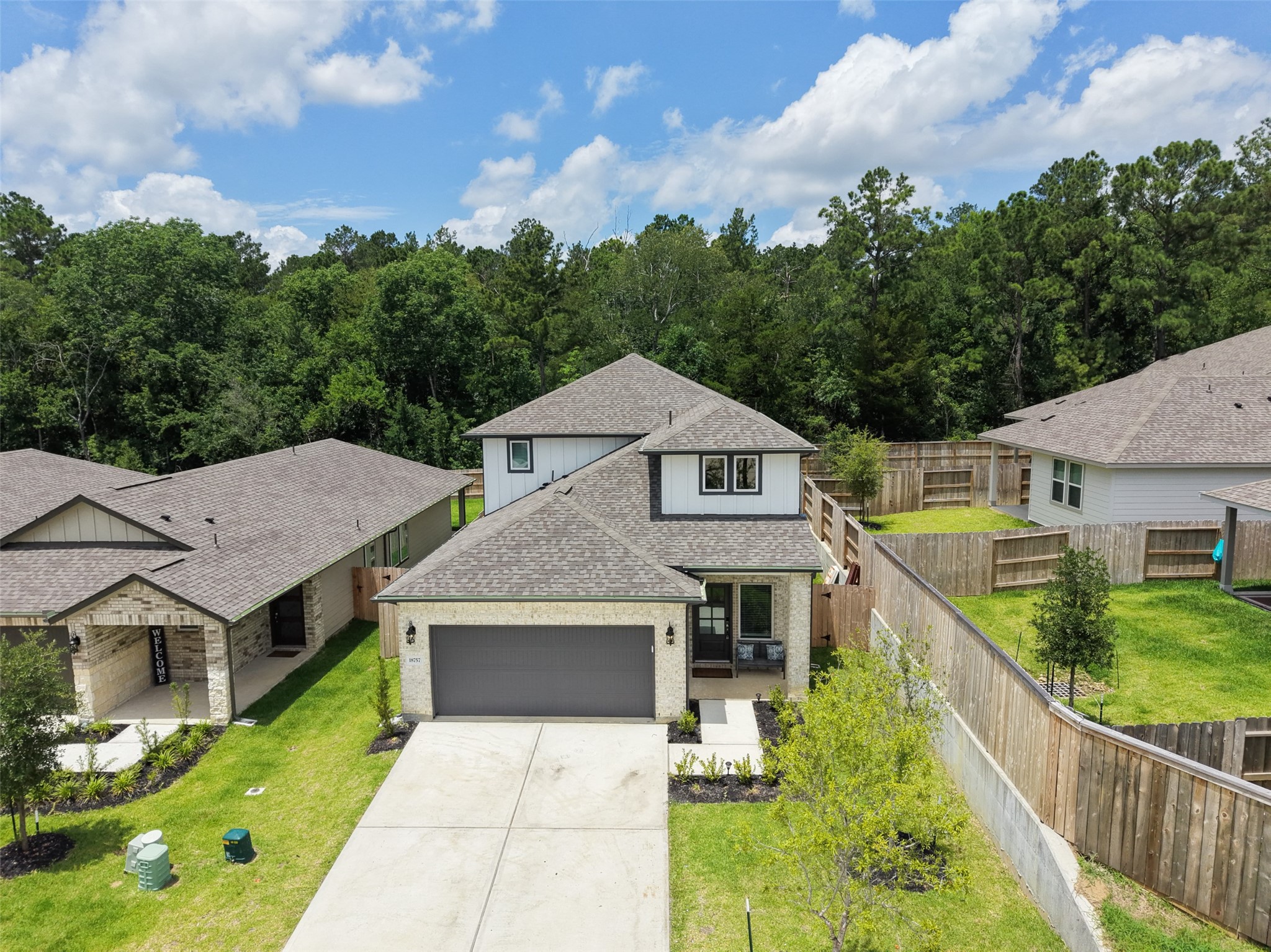 18757 Timber Glen Drive Property Photo 1