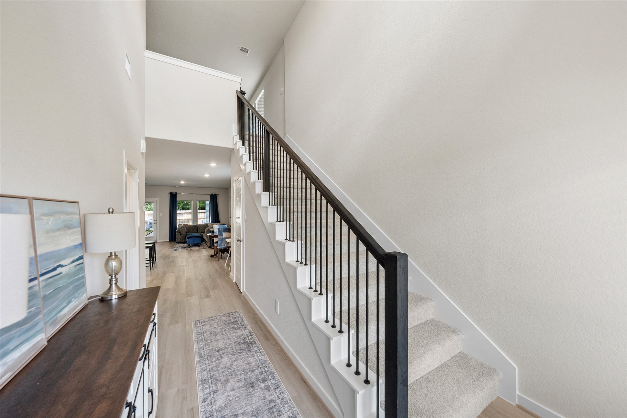 18757 Timber Glen Drive Property Photo 4