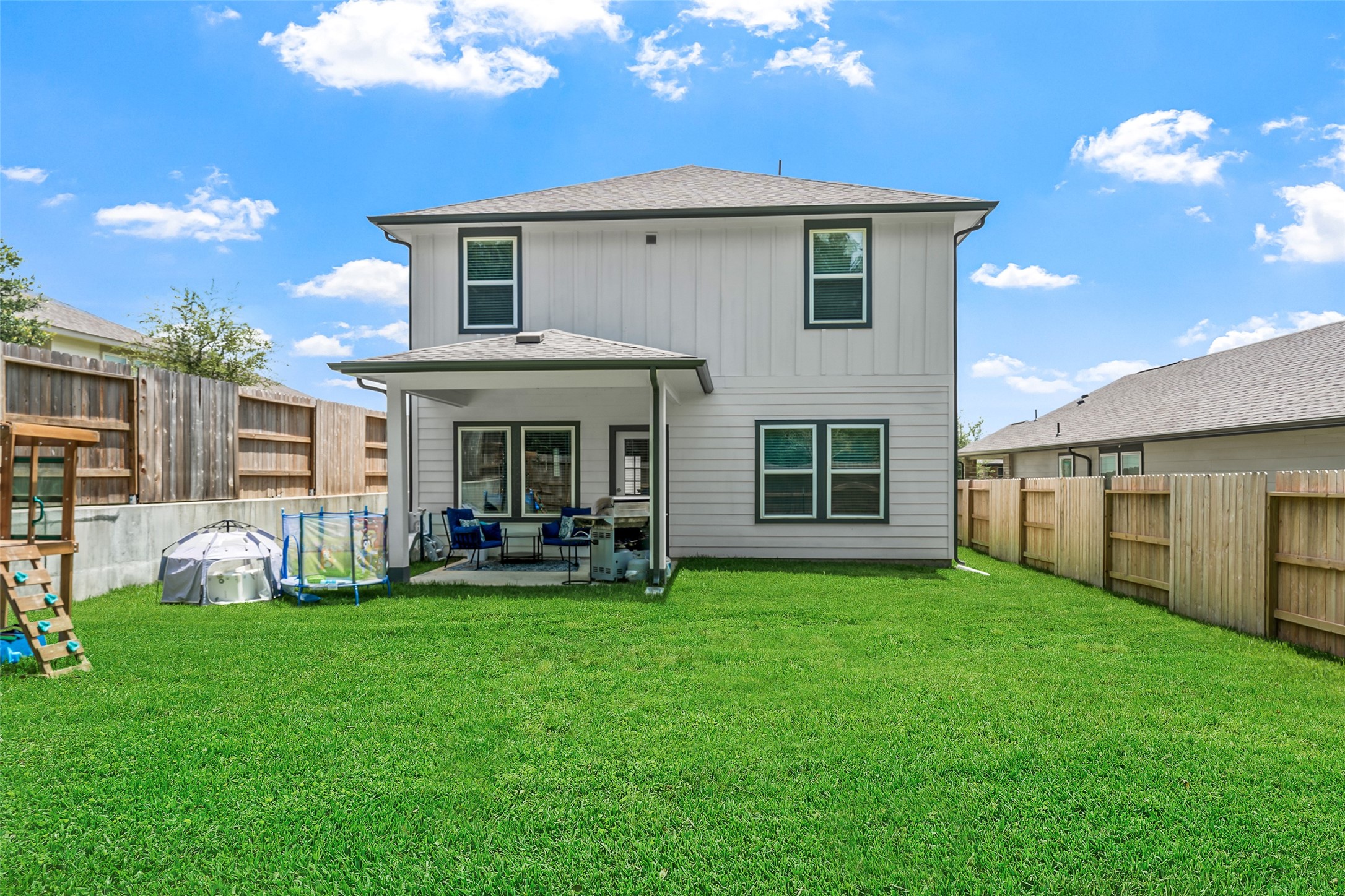 18757 Timber Glen Drive Property Photo 27
