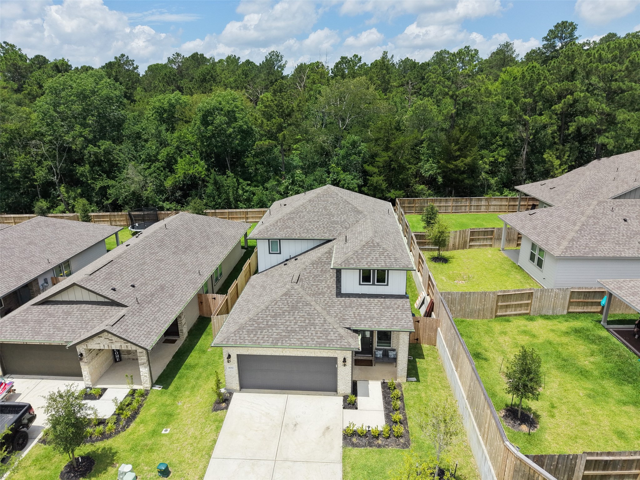 18757 Timber Glen Drive Property Photo 28