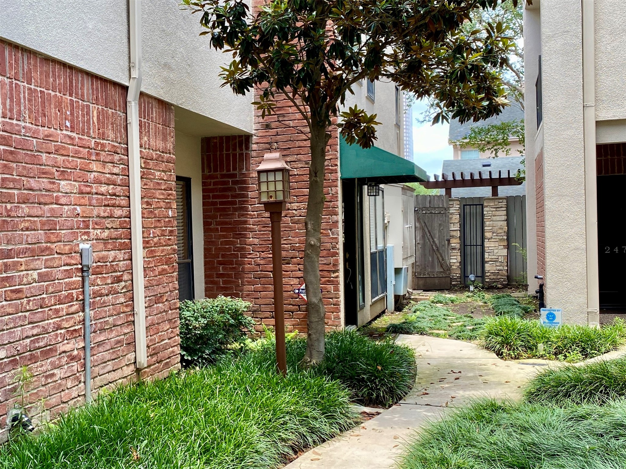 2478 Bering Drive 2478 Property Photo 1