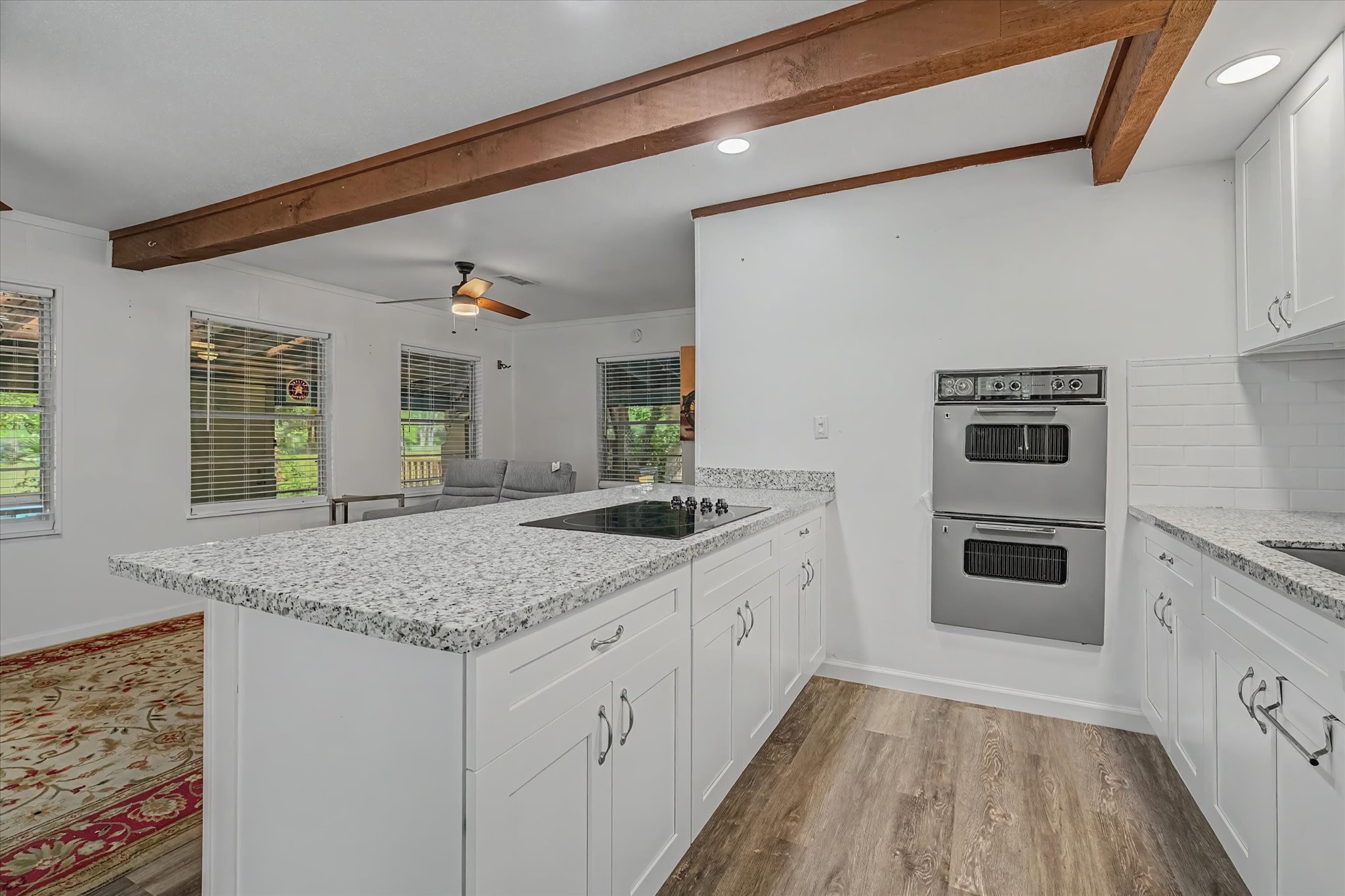 1723 County Road 1333 Property Photo 6