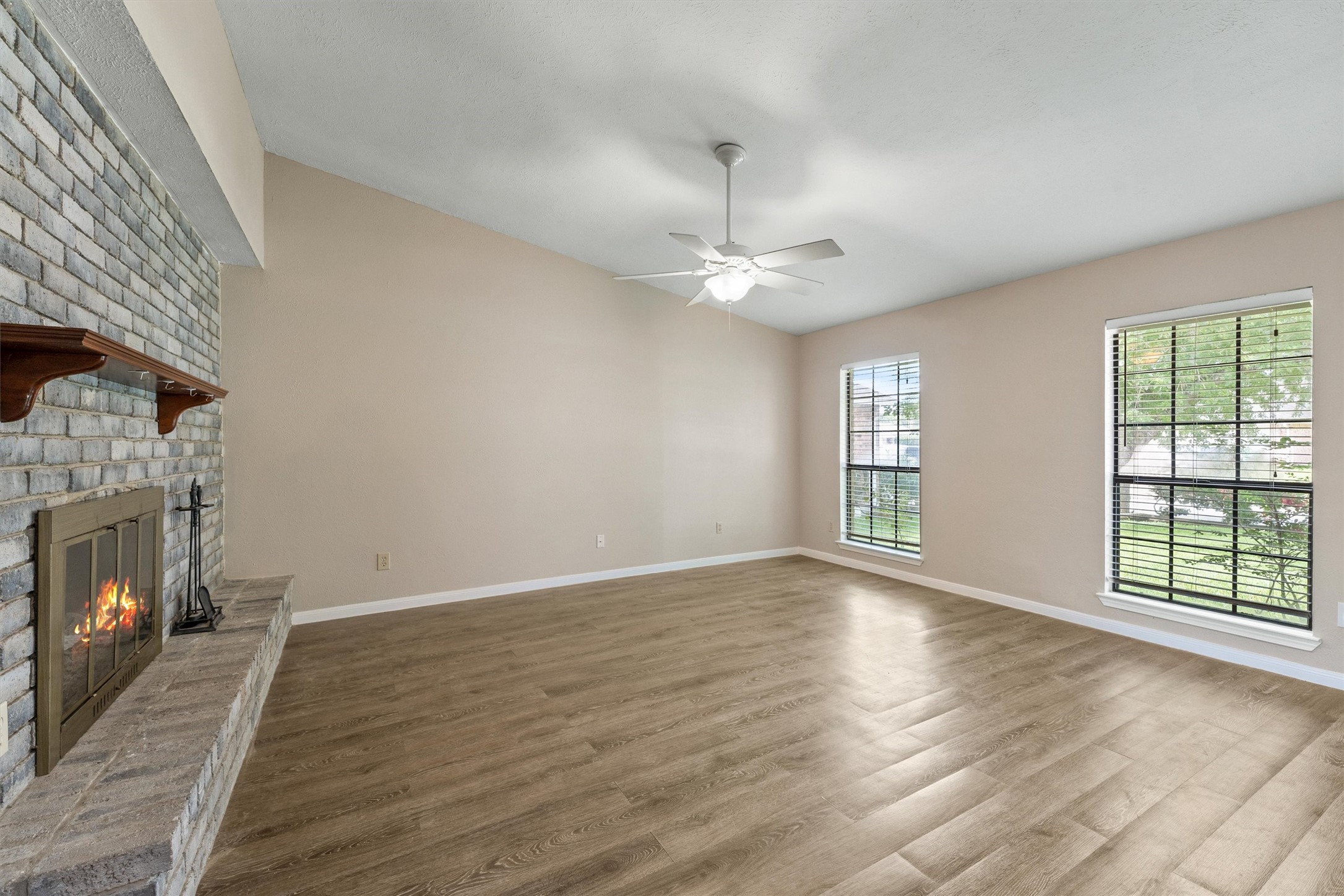 6931 Tara Drive Property Photo 3