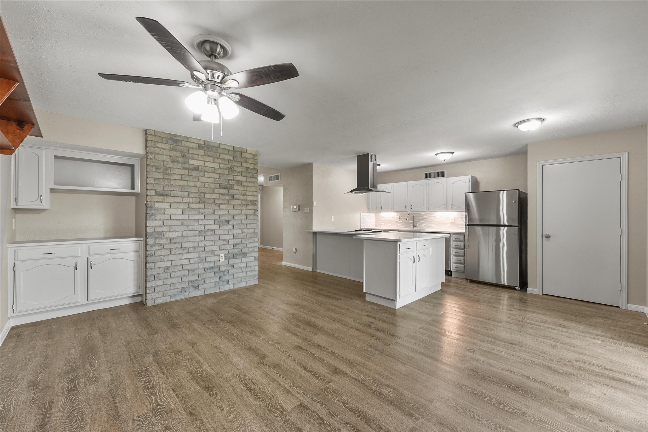 6931 Tara Drive Property Photo 15