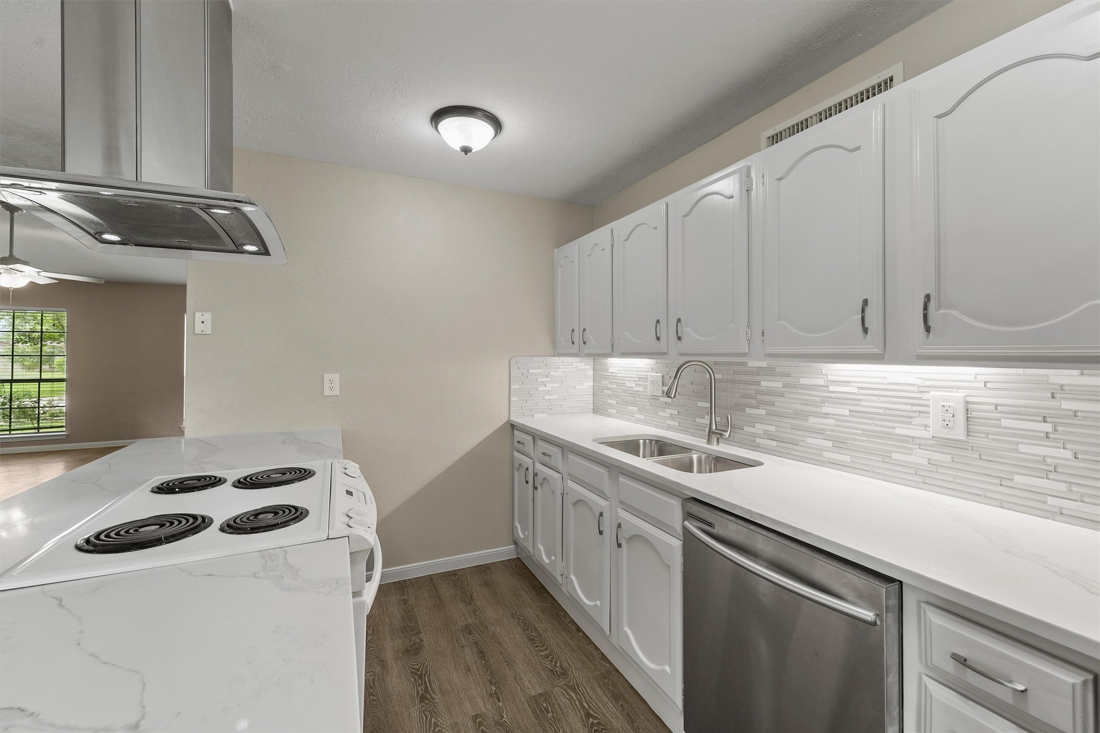6931 Tara Drive Property Photo 20