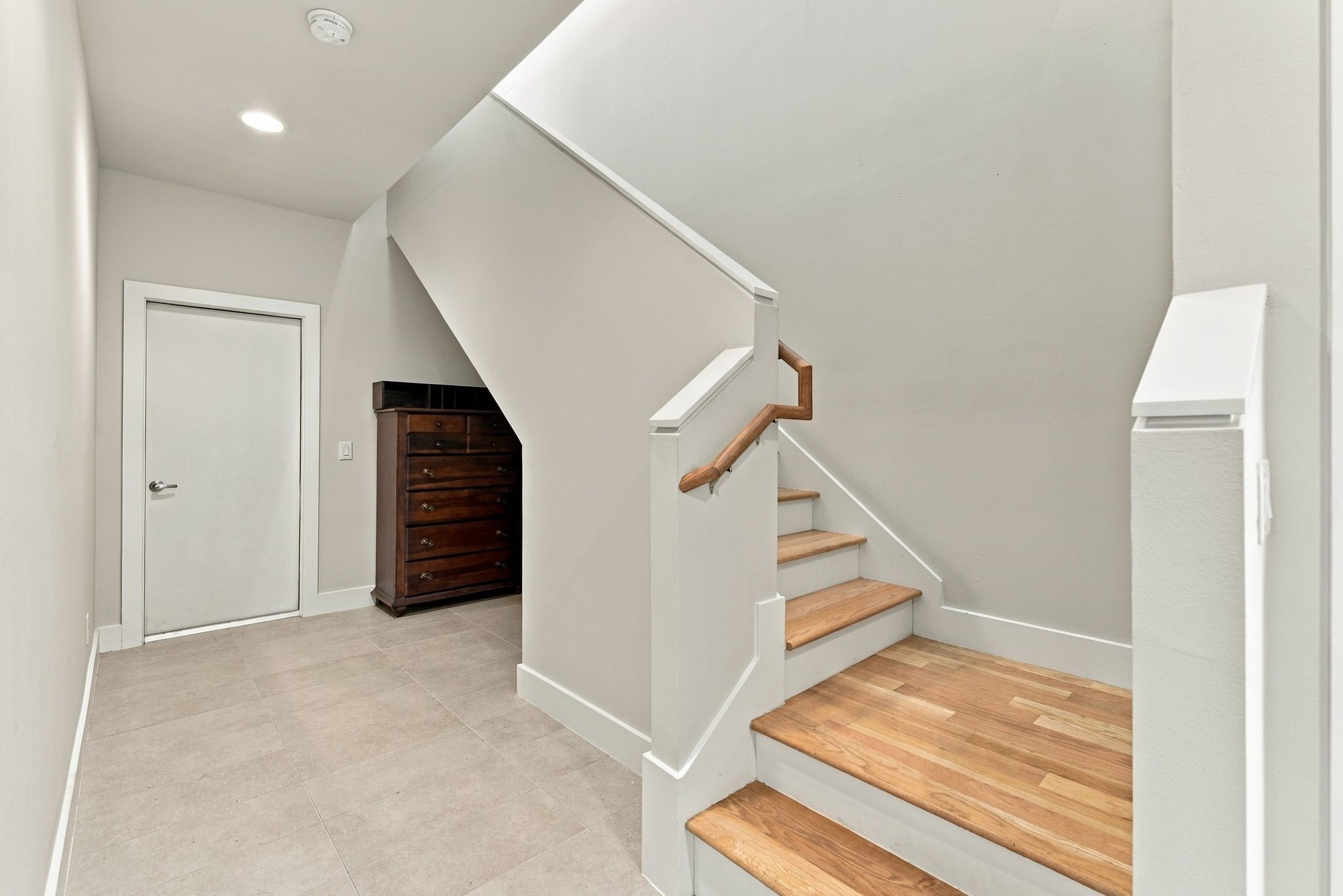 1907 Wipprecht Street Property Photo 7