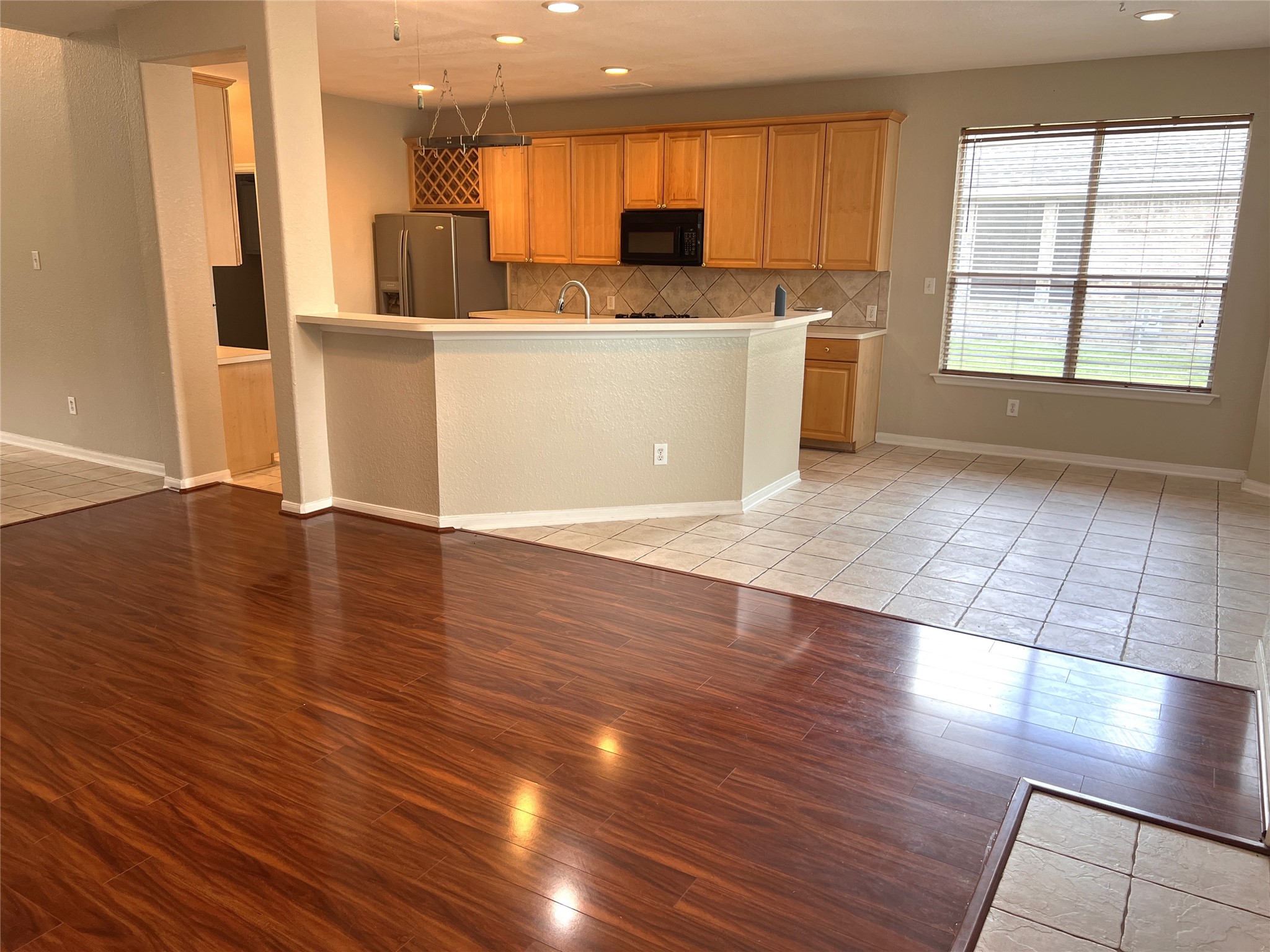 14210 Meadow Estates Lane Property Photo 7