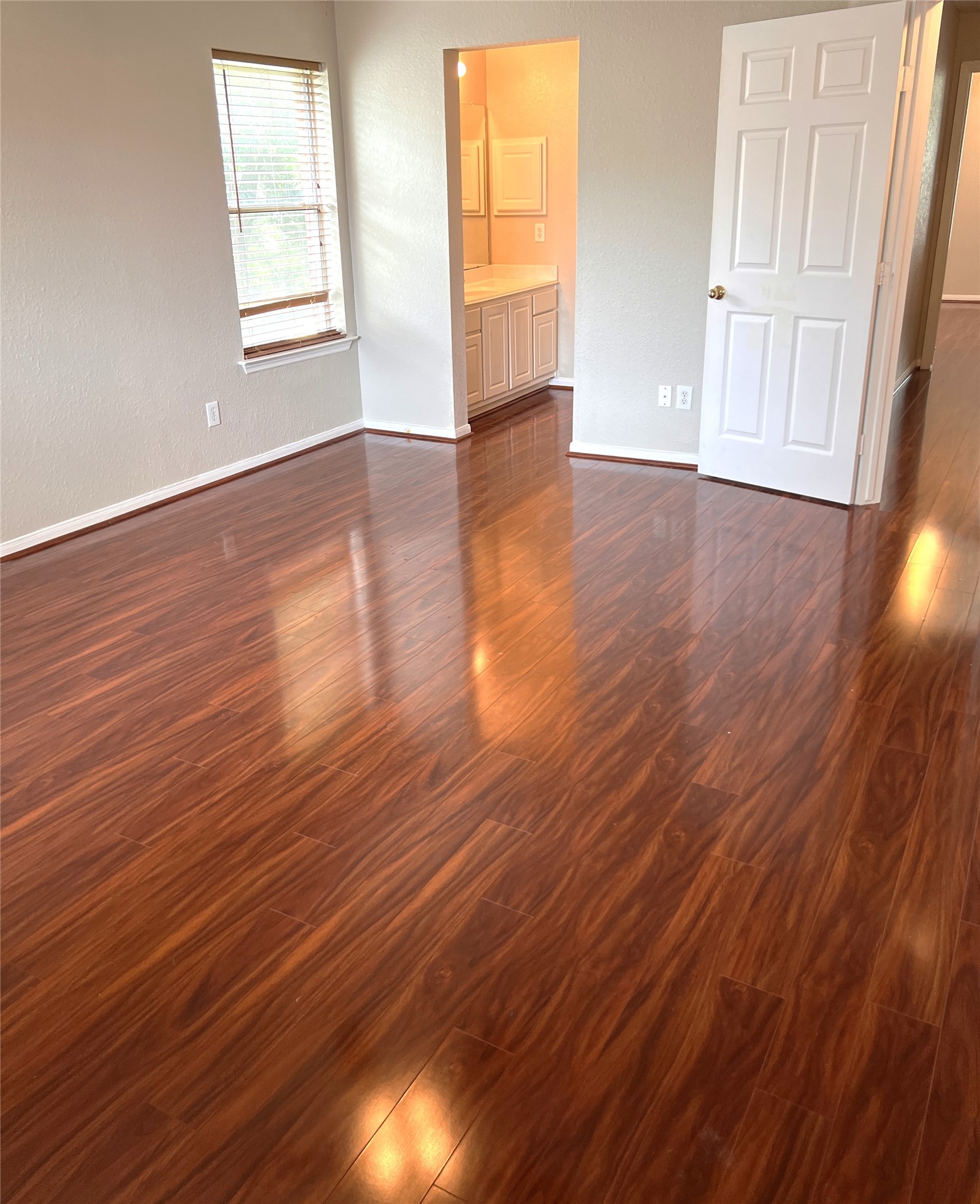 14210 Meadow Estates Lane Property Photo 24