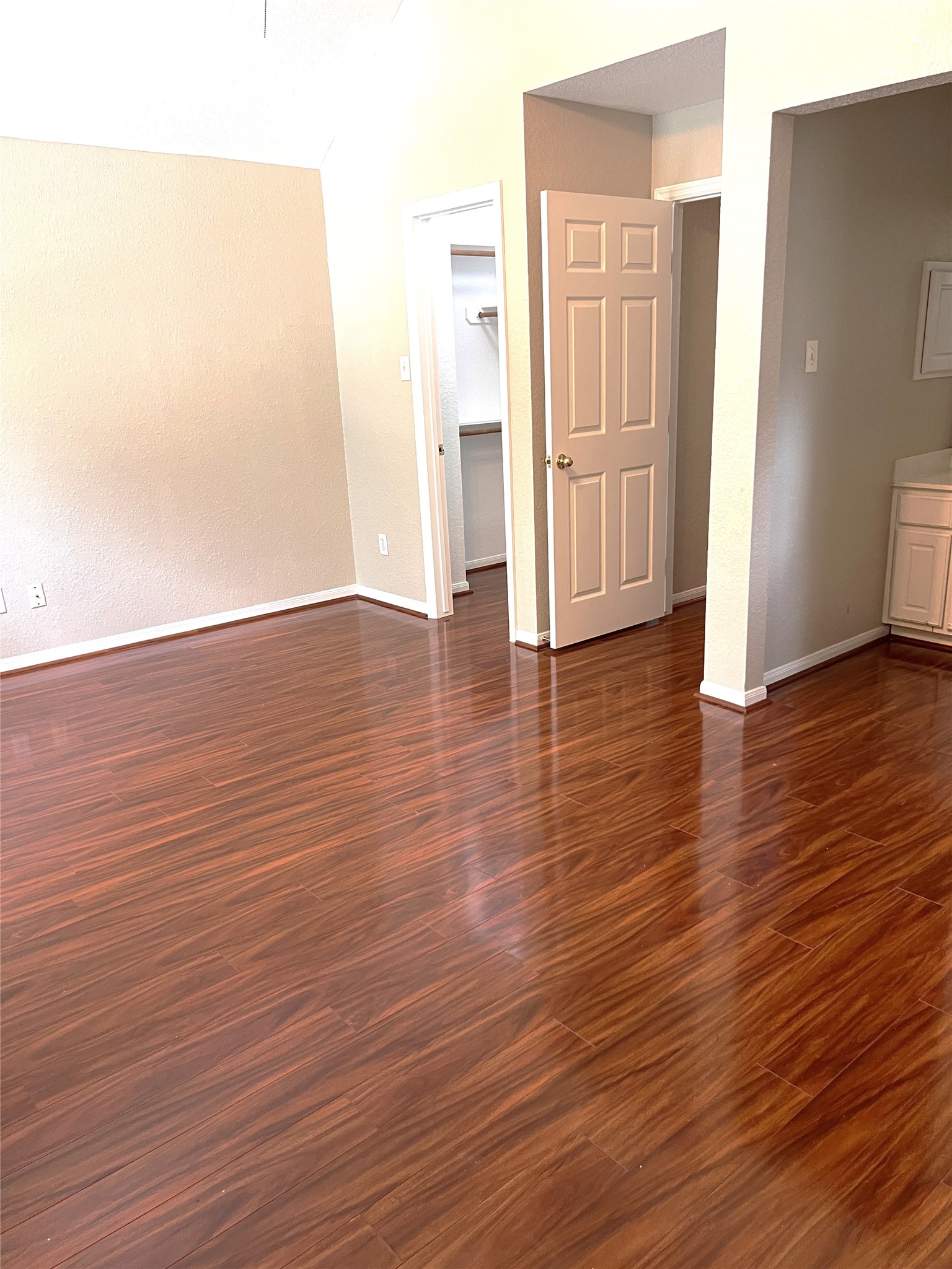 14210 Meadow Estates Lane Property Photo 26