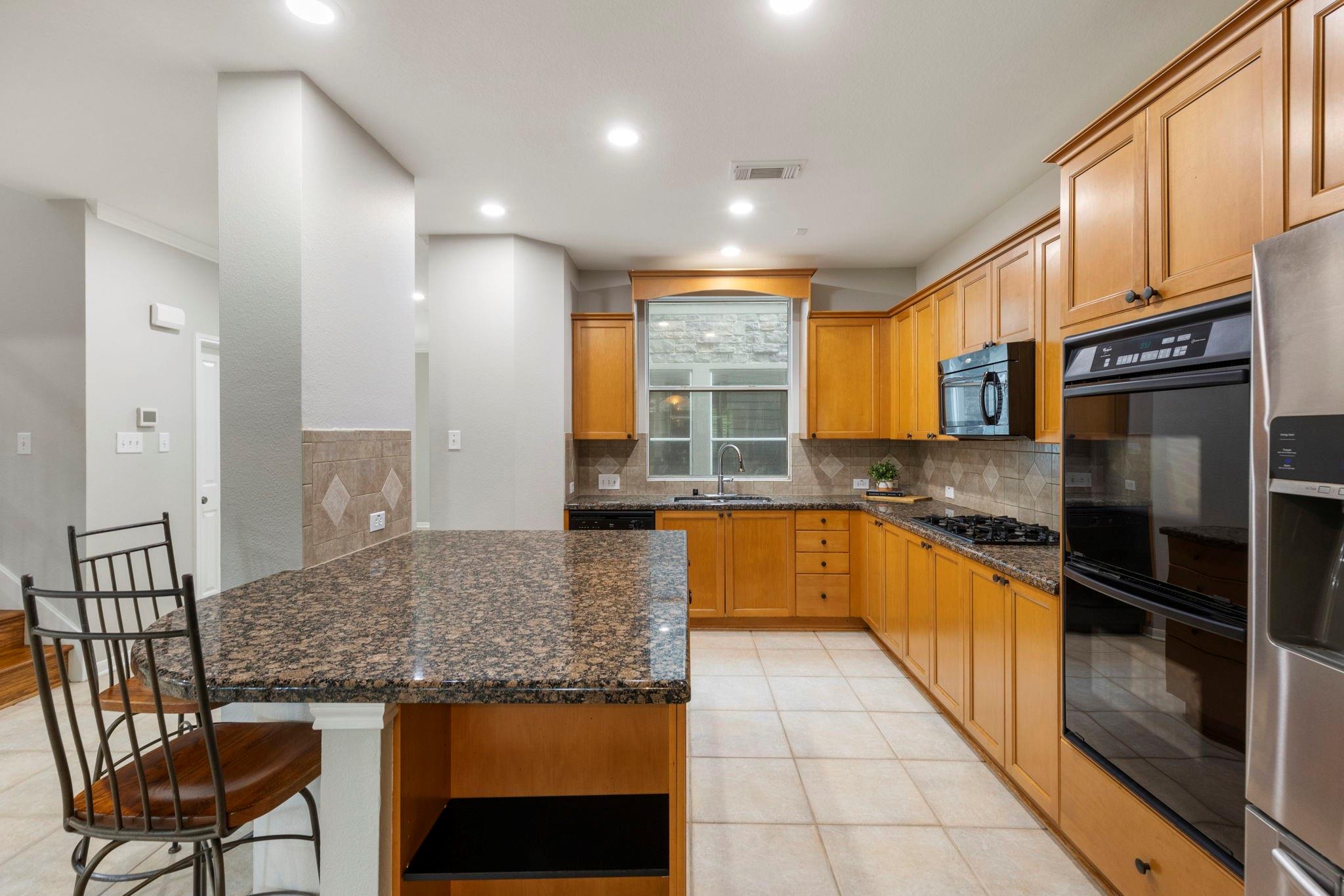 3 S Altwood Circle Property Photo 17