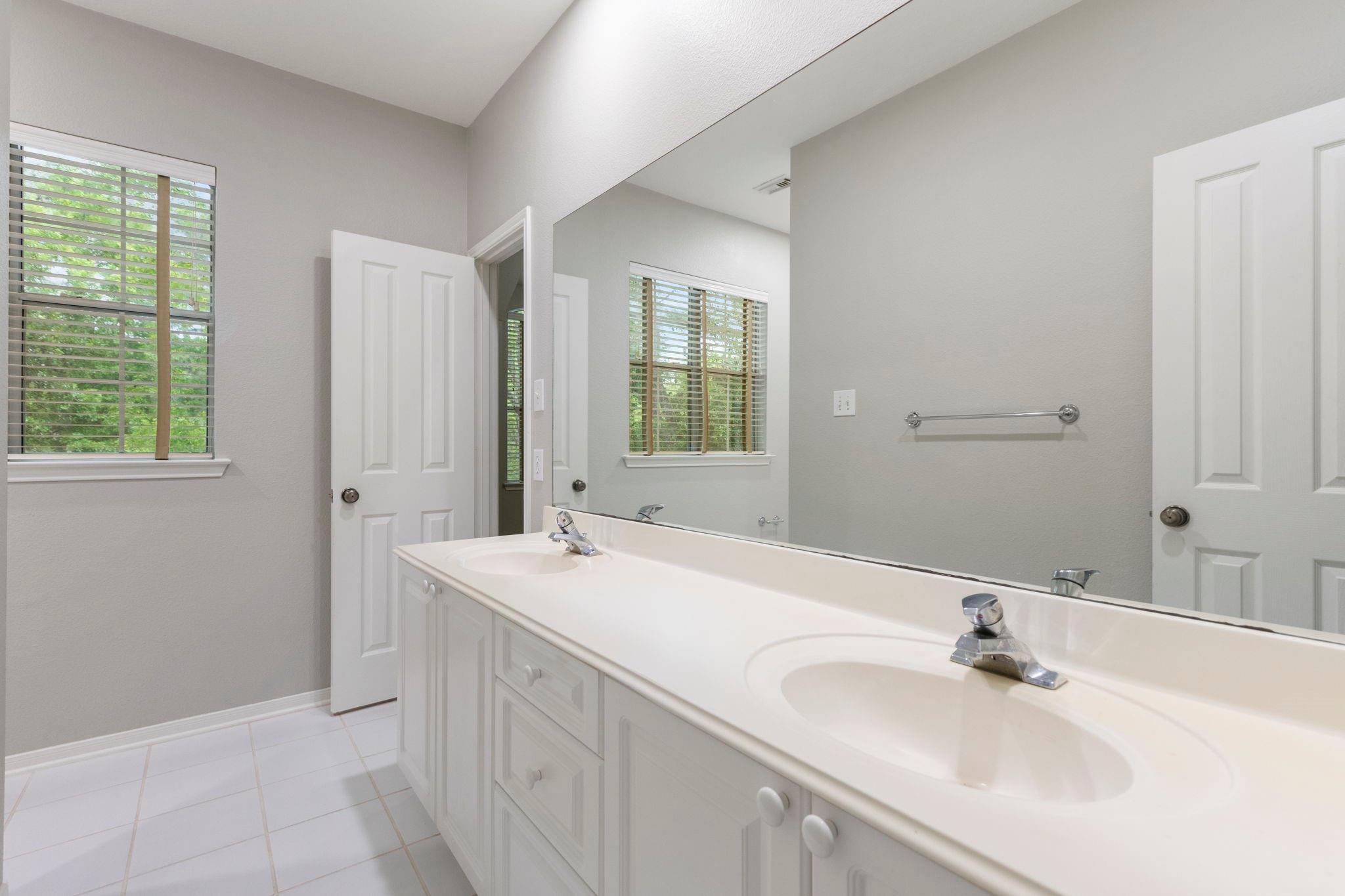3 S Altwood Circle Property Photo 32