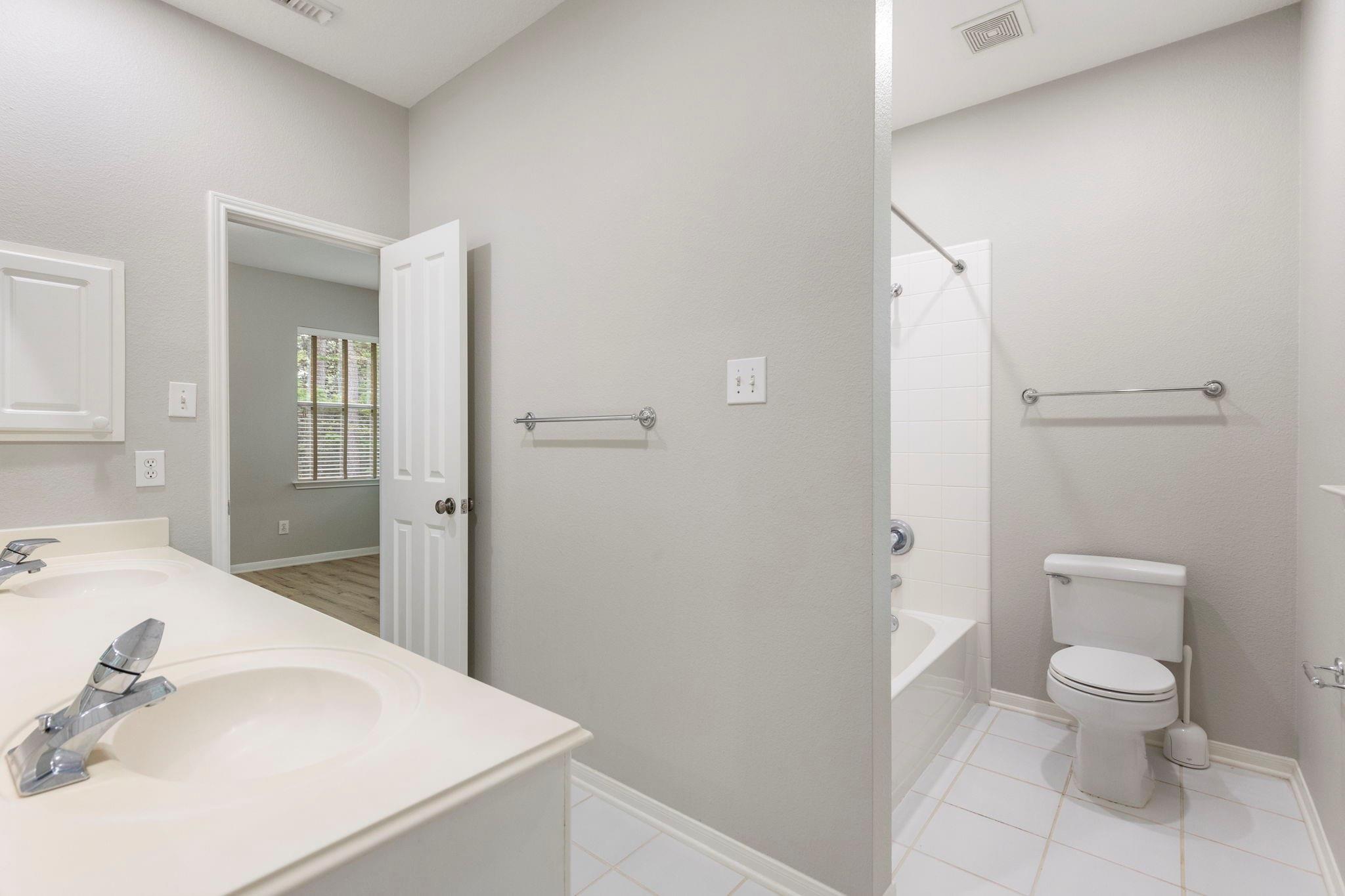 3 S Altwood Circle Property Photo 33