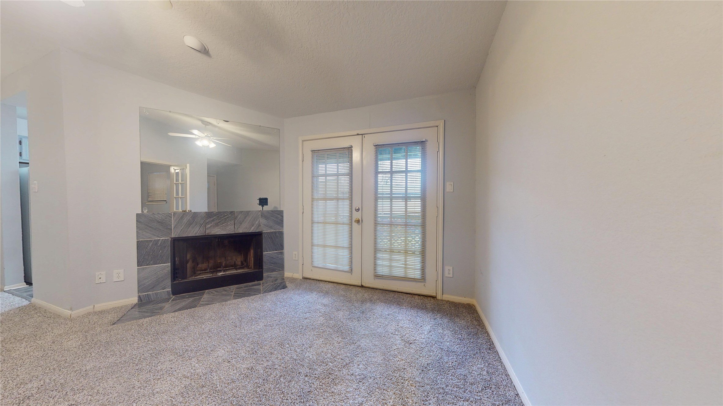 2323 Fairwind Road 860 Property Photo 8