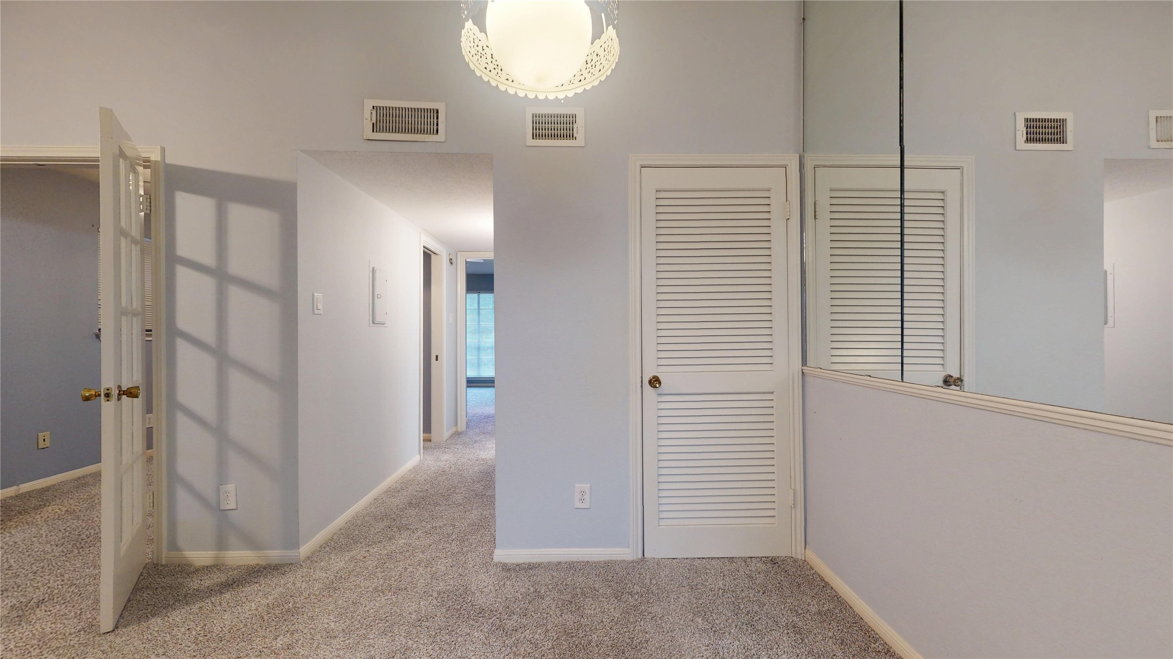 2323 Fairwind Road 860 Property Photo 18