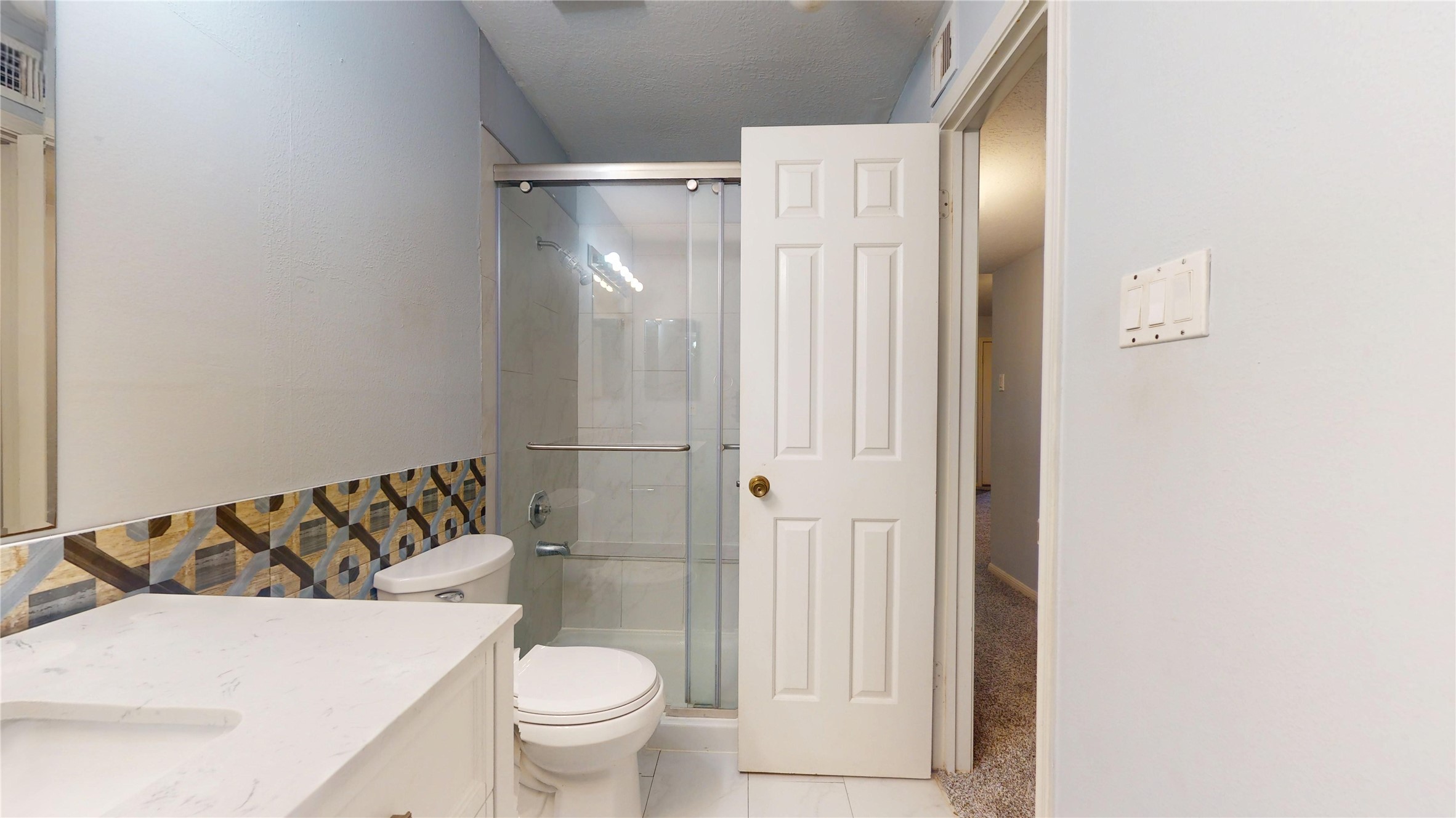 2323 Fairwind Road 860 Property Photo 20