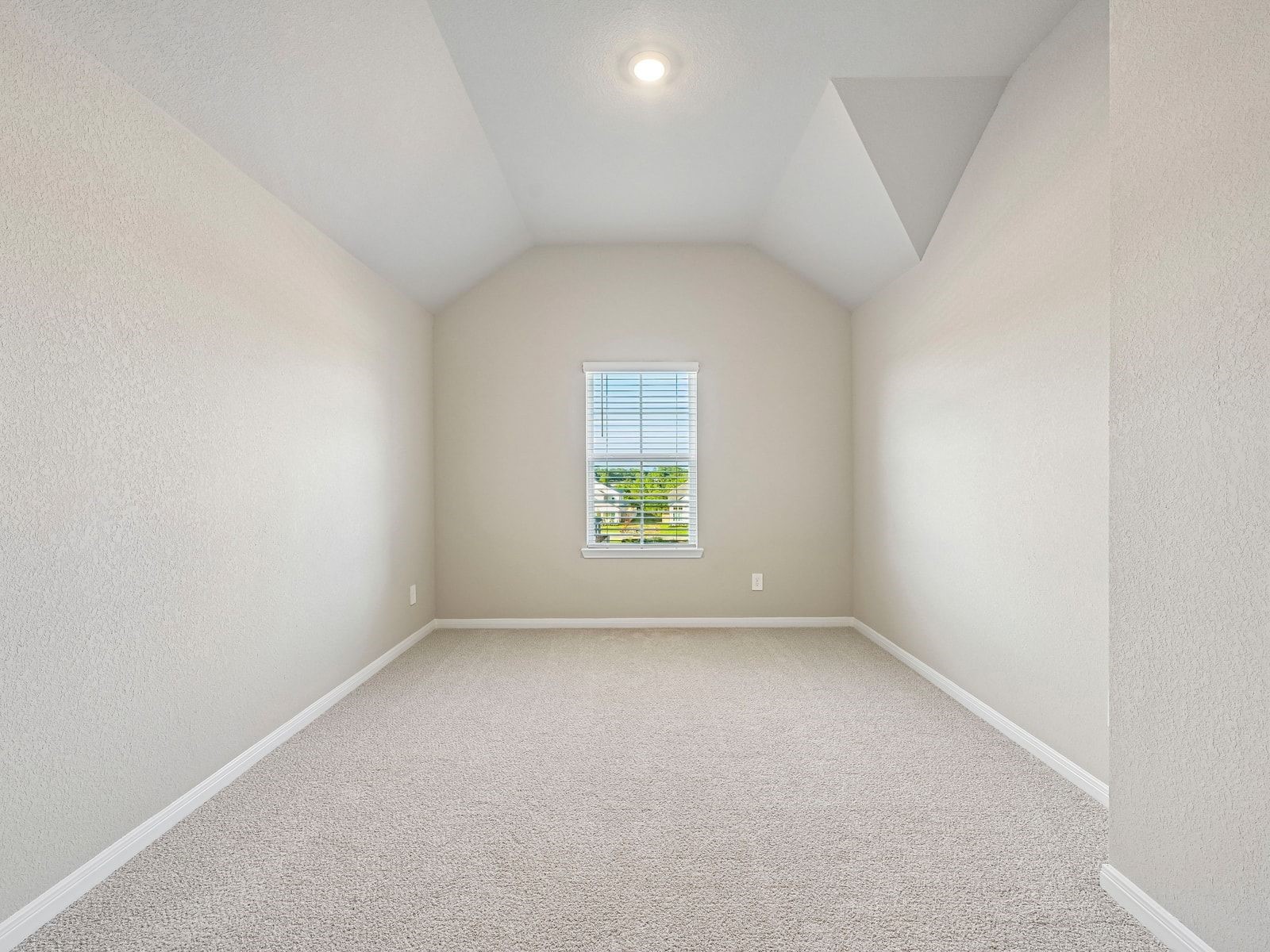 17825 Stone Terrace Lane Property Photo 11
