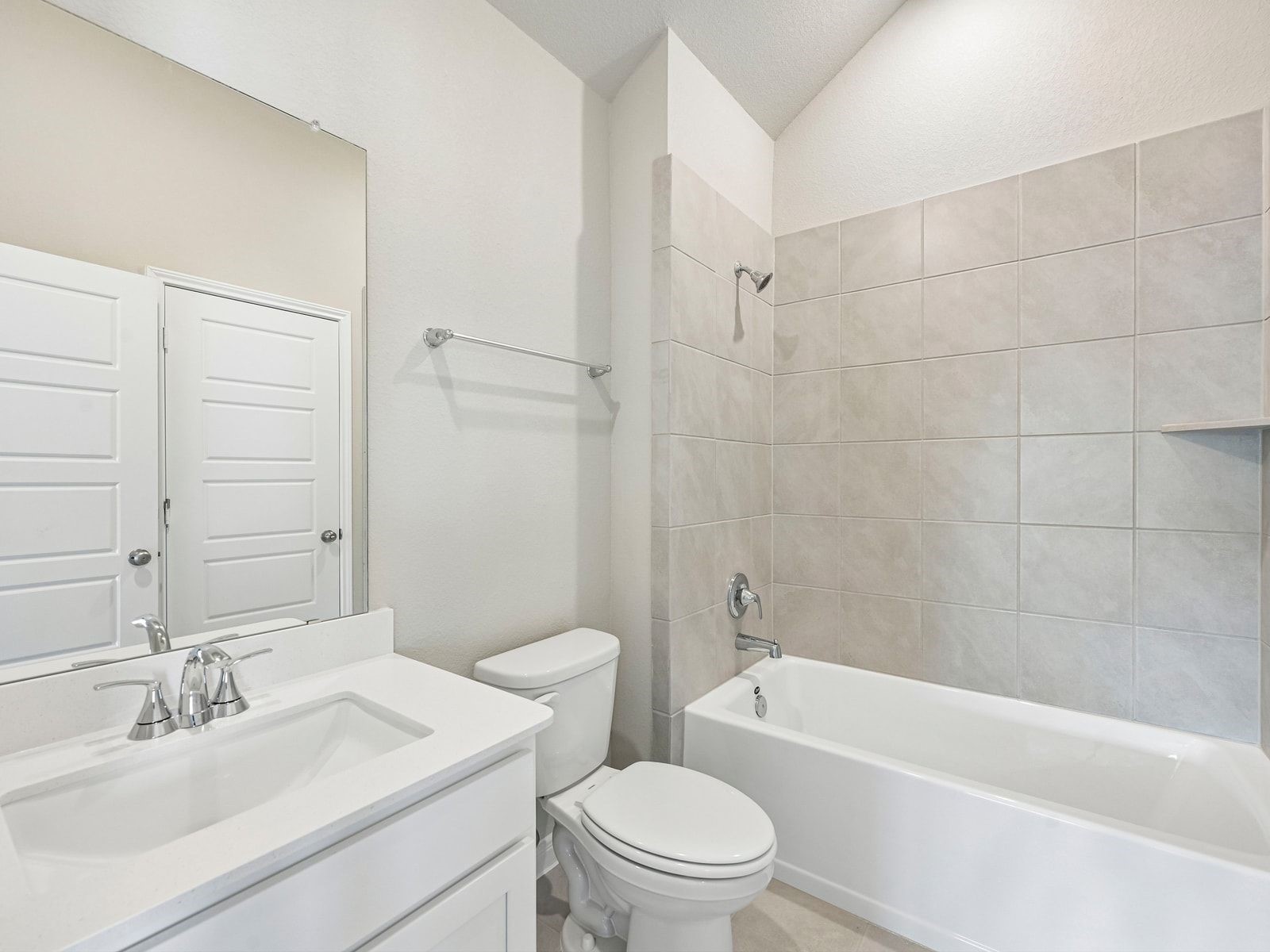 17825 Stone Terrace Lane Property Photo 13