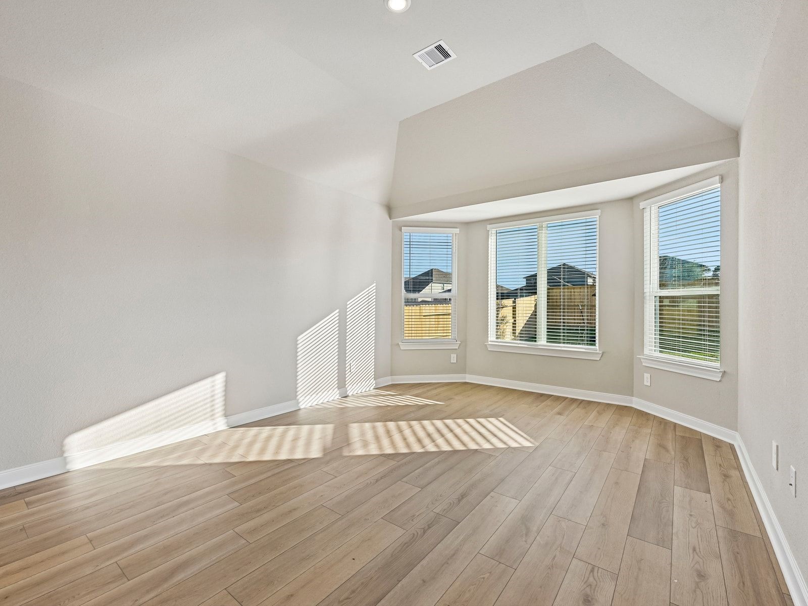 17825 Stone Terrace Lane Property Photo 38