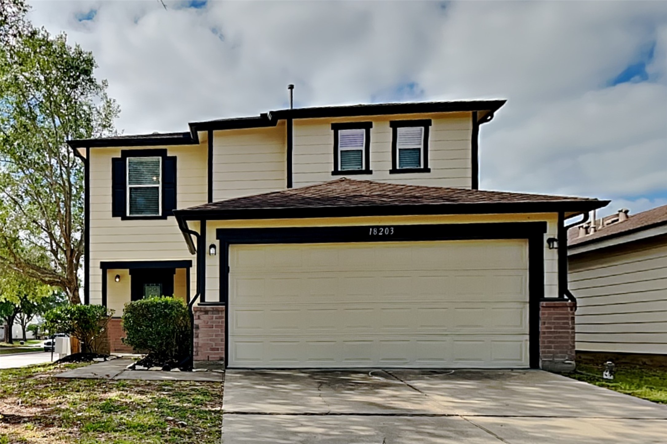 18203 Valebluff Lane Property Photo 1